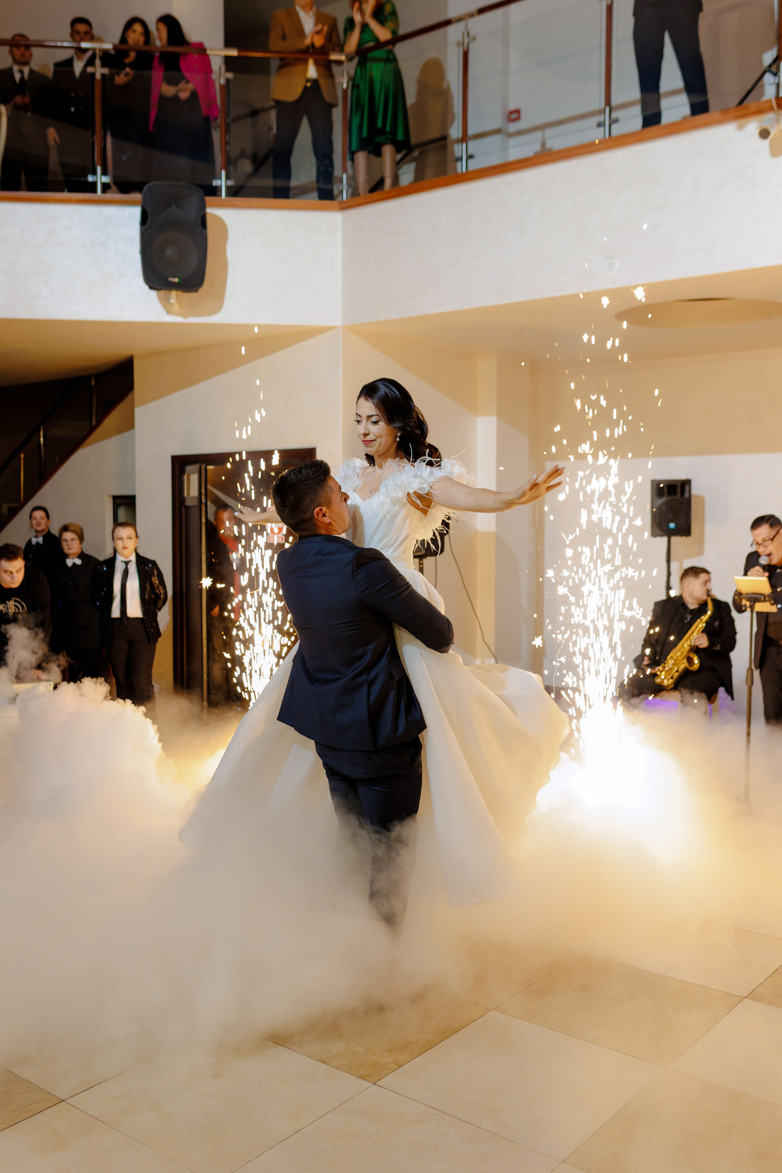 Loredana & Emilian – Ziua Nunții | Videografie - fotografie Botez Suceava, Iași, Botoșani. Servicii foto-video profesionale, pentru momente de neuitat