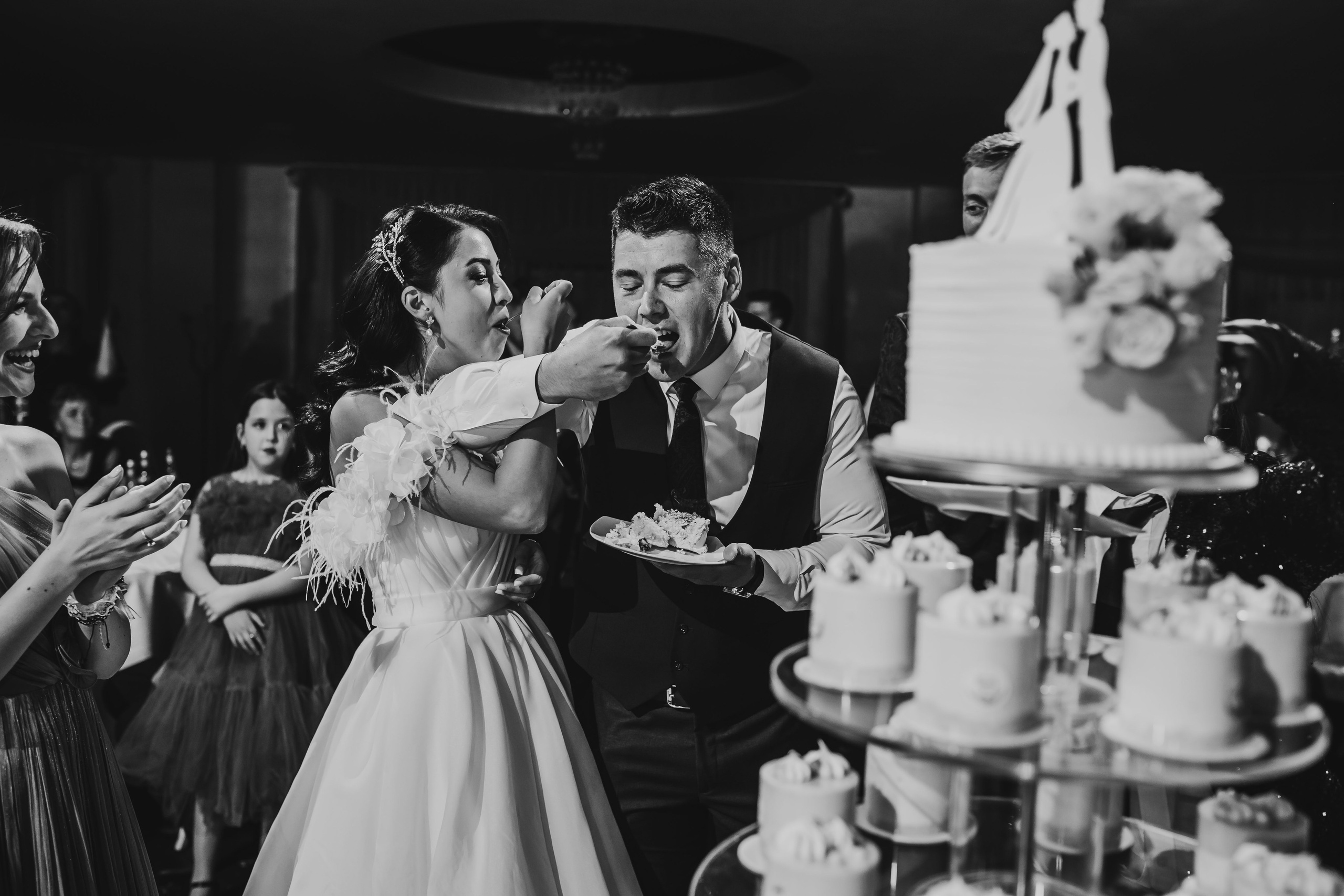 Loredana & Emilian – Ziua Nunții | Videografie - fotografie Botez Suceava, Iași, Botoșani. Servicii foto-video profesionale, pentru momente de neuitat