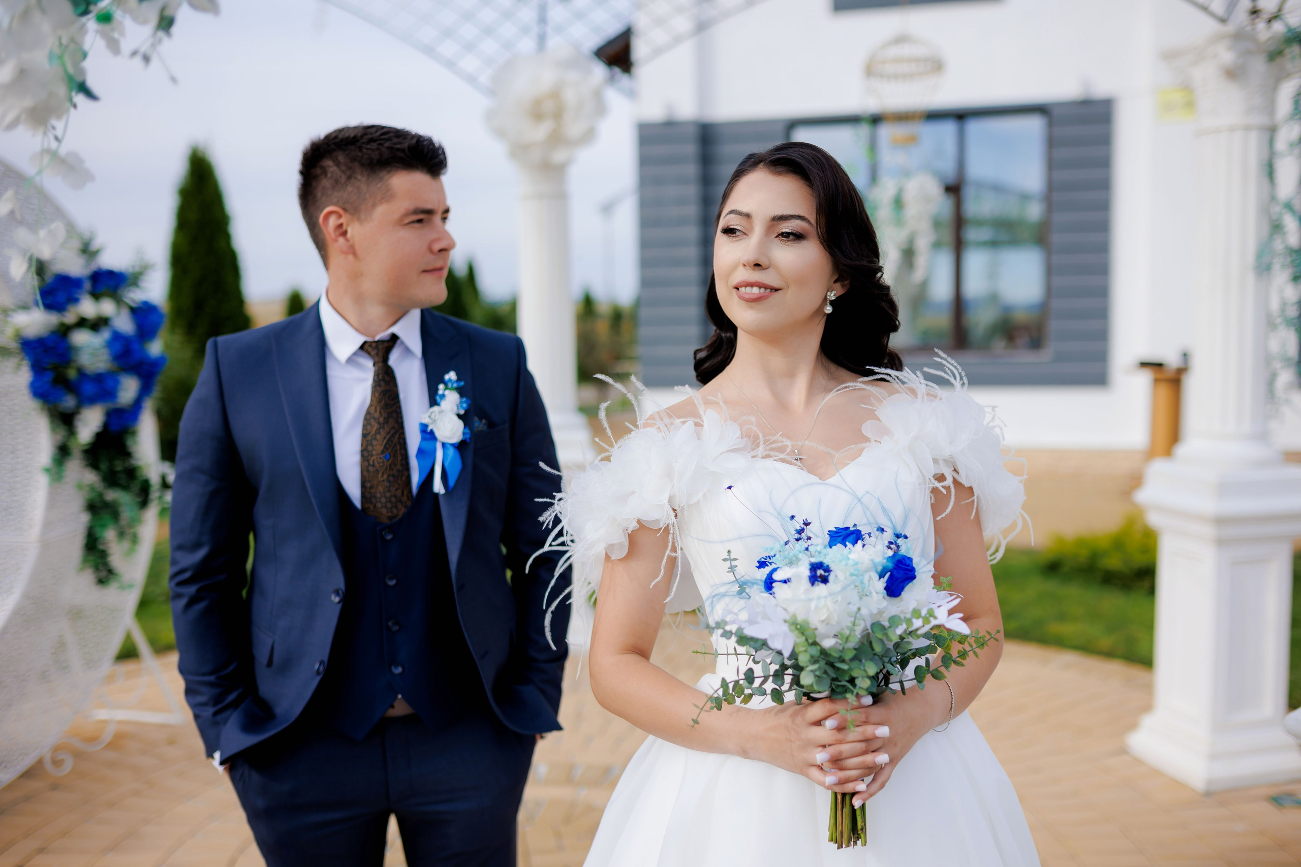 Loredana & Emilian – Ziua Nunții | Videografie - fotografie Botez Suceava, Iași, Botoșani. Servicii foto-video profesionale, pentru momente de neuitat