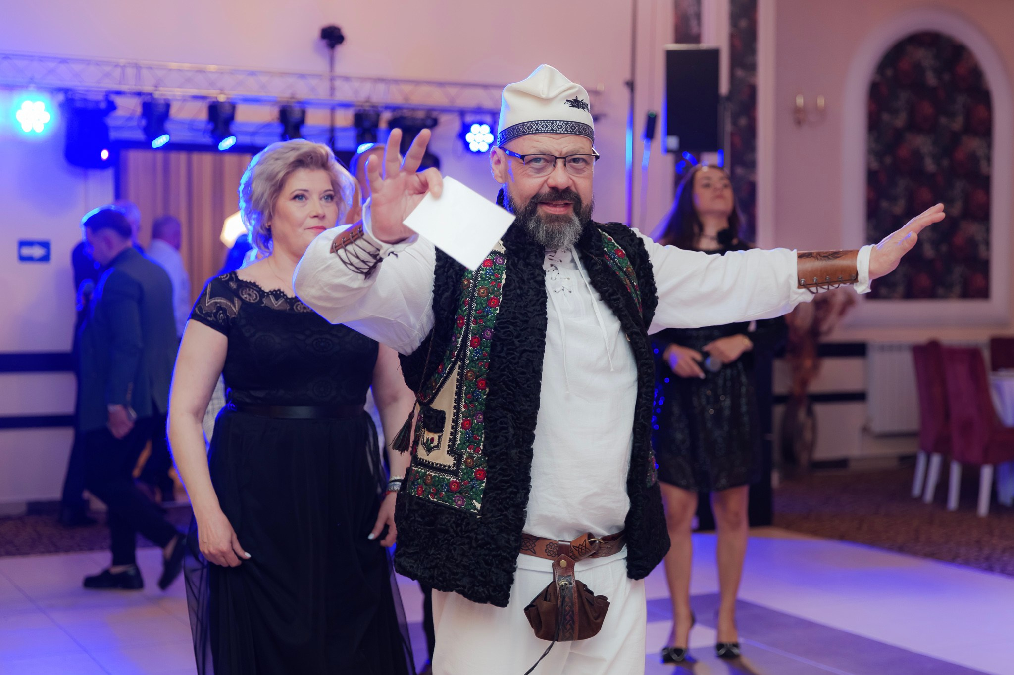 Mihai & Oana. Servicii foto-video profesionale, pentru momente de neuitat