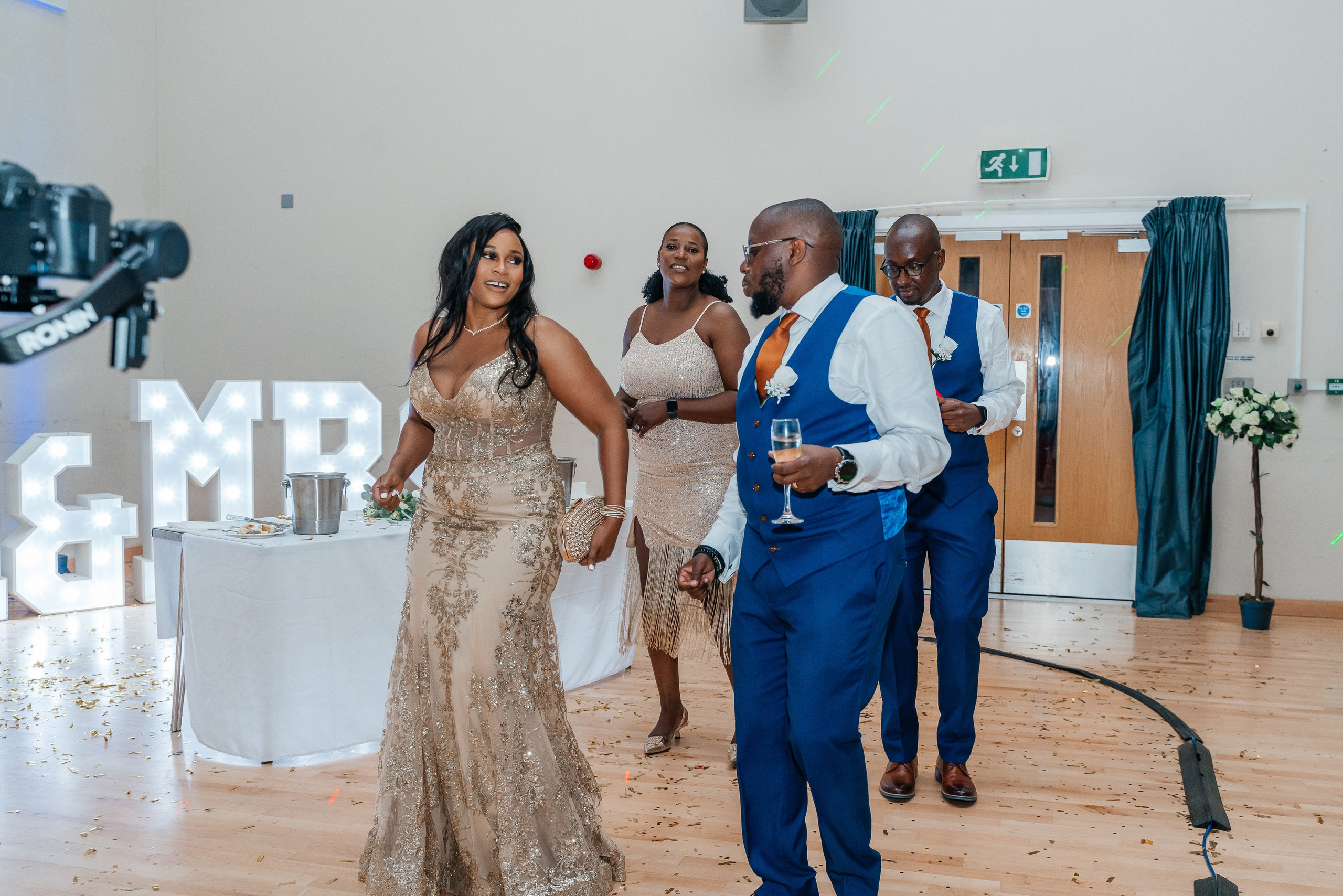 wedding photographer in Canterbury, Wellington House wedding photography, Wellington House wedding ceremony, Wellington House civil marriage, Wellington House inside, Wellington House wedding, Wellington House civil marriage, Wellington House civil marriage ceremony, свабедная церемония в Wellington House, свадебный фотограф в Canterbury