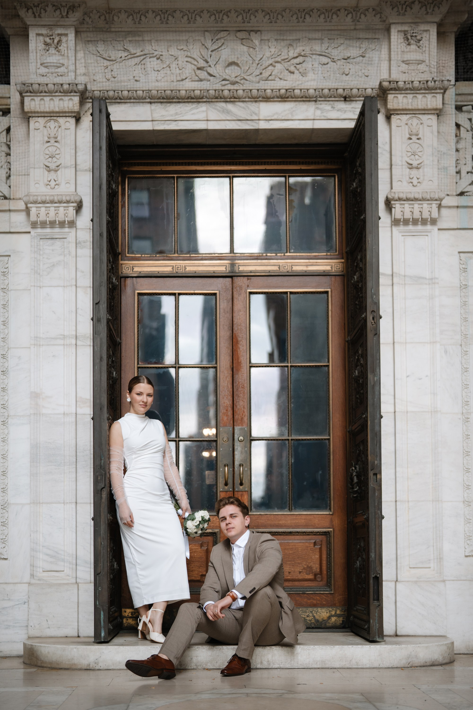 Wedding photo session at the Public Library NY. Portrait and wedding photographer in New York