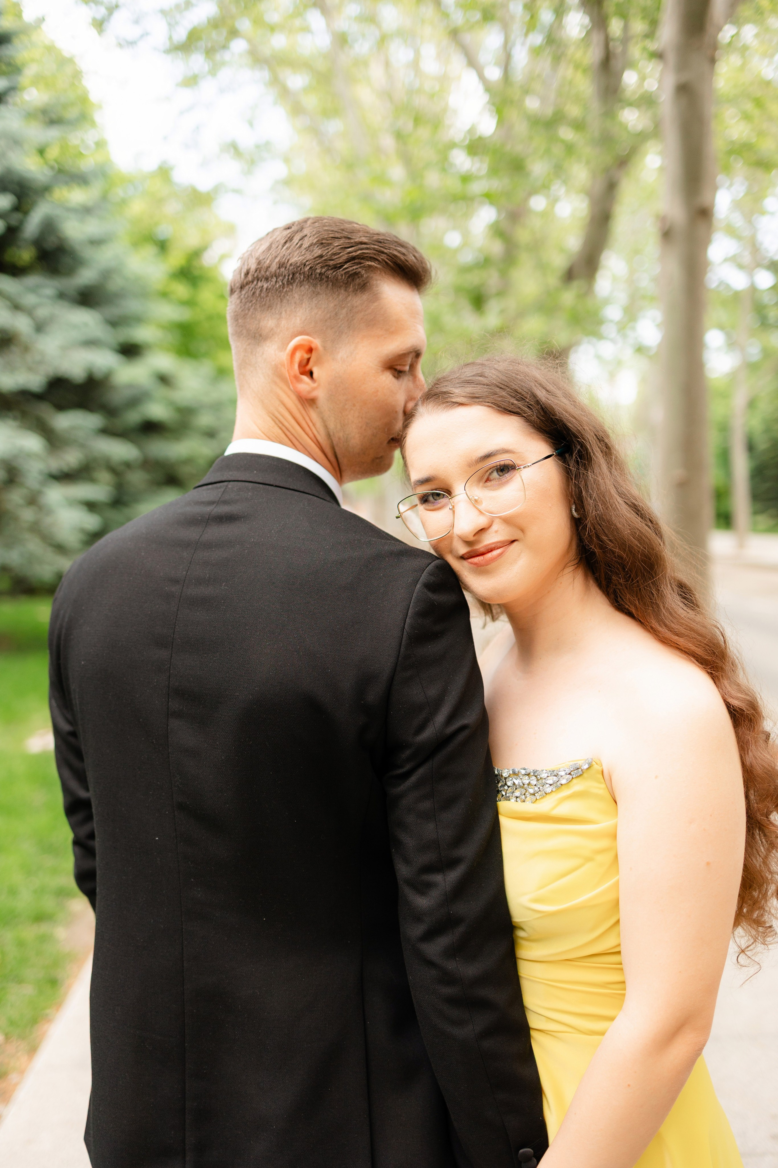 Olivia & Alex. Wedding Photographer, based in Iasi, Romania, but will travel all over the globe to make sure you look amazing in all your wedding photos