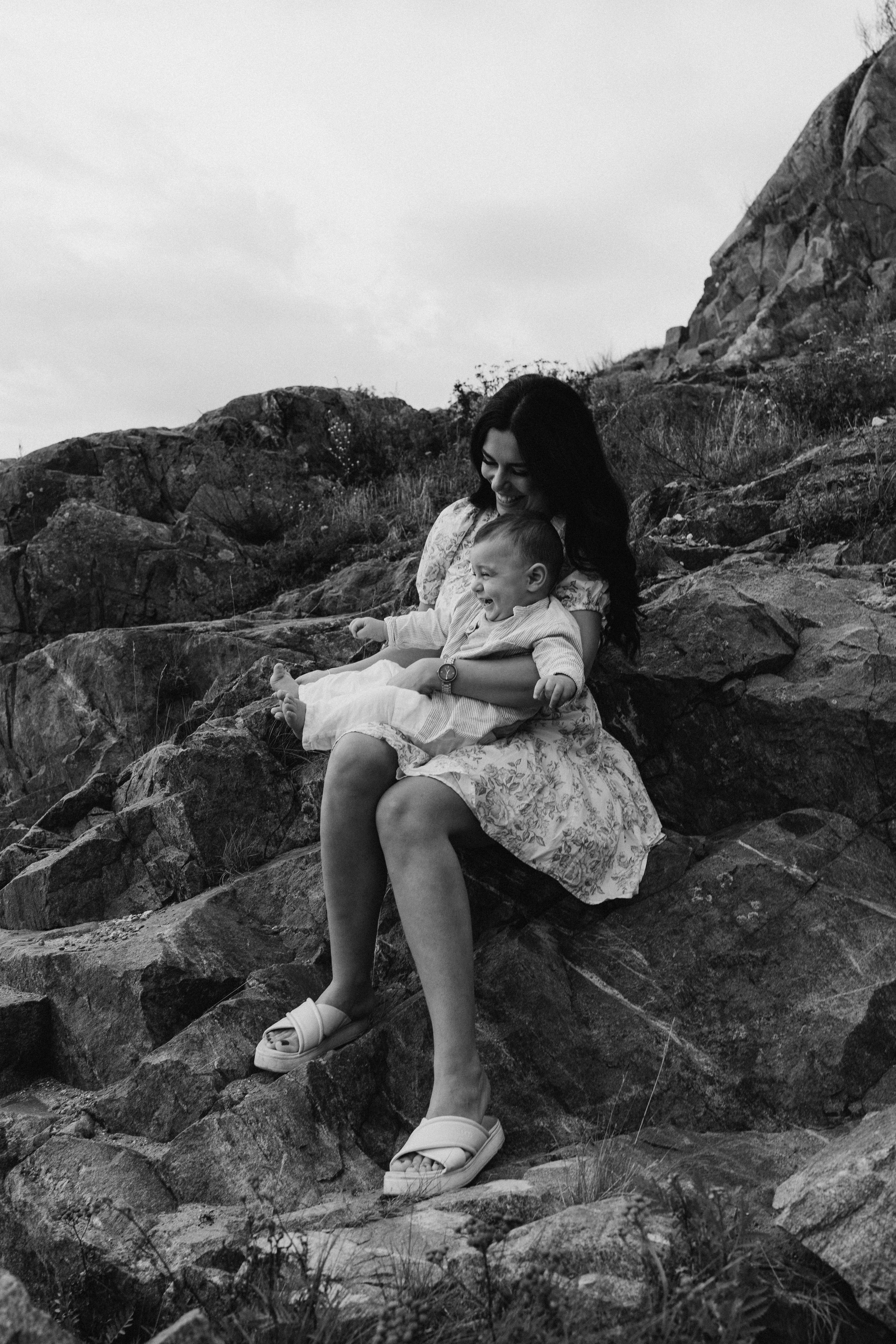 Summer. Wedding and potrait photographer in Helsinki Vickan O