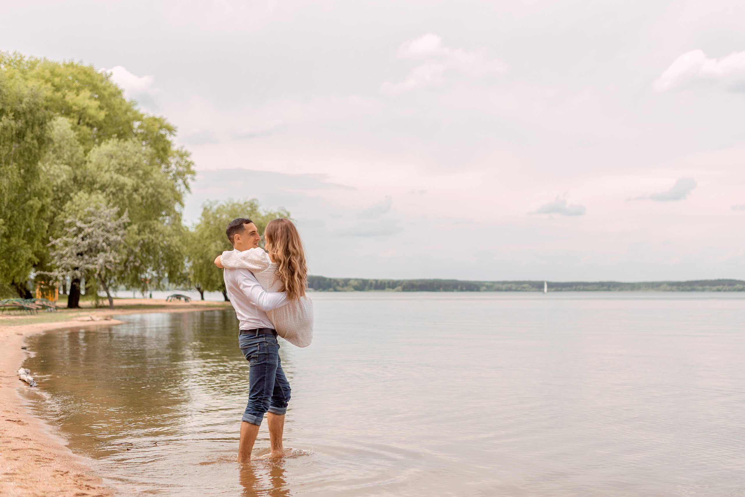 Lovestory Елены и Алексея. Семейный фотограф и фотограф новорожденных в Вильнюсе Ирина Беленкевич