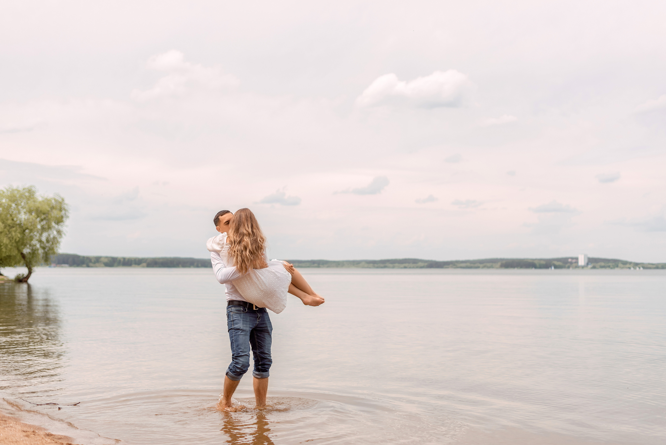 Lovestory Елены и Алексея. Семейный фотограф и фотограф новорожденных в Вильнюсе Ирина Беленкевич