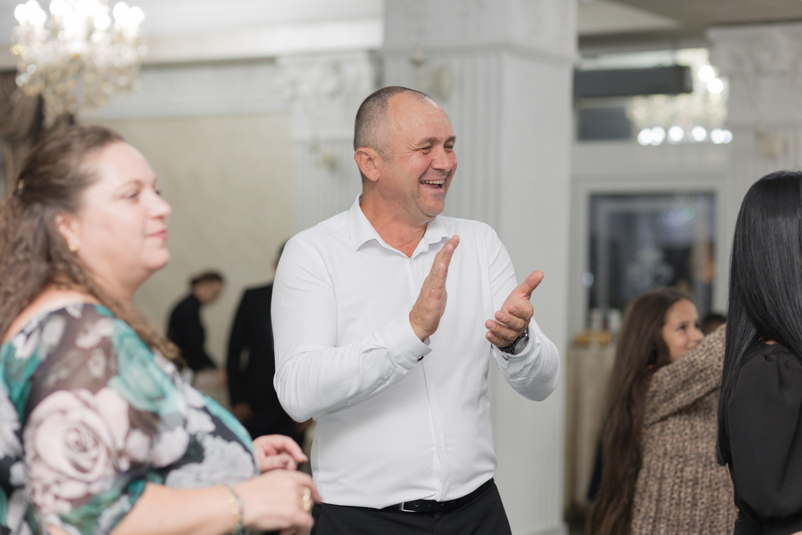 Malina & Alex. Fotograf si videograf — evenimente si studio