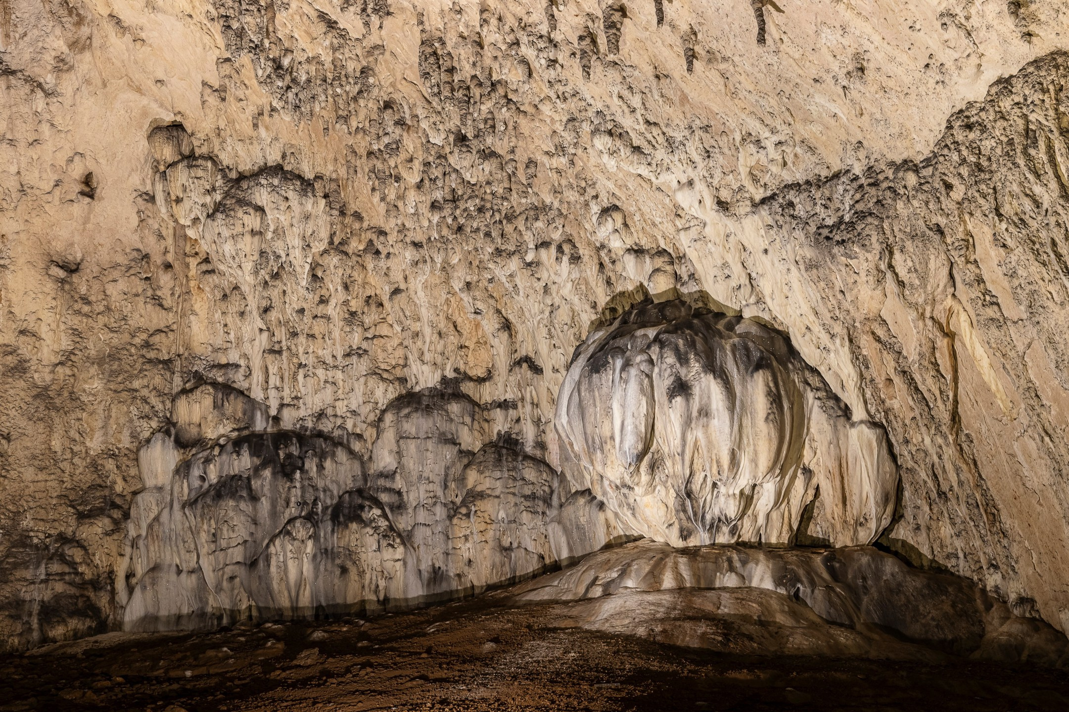 Bijambare — Underground World is a photography series by photographer Namir Čomaga, presenting the fascinating underground landscapes and natural cave formations through nature and landscape photography.The photographs were created in Bijambare Cave, near Sarajevo, Bosnia and Herzegovina, documenting spectacular stalactites, stalagmites and limestone cave formations through carefully composed images that reveal the beauty of the underground world.This gallery is part of the author's photography portfolio, focusing on Sarajevo photography, Bosnia and Herzegovina photography, nature photography, landscape photography and travel photography.