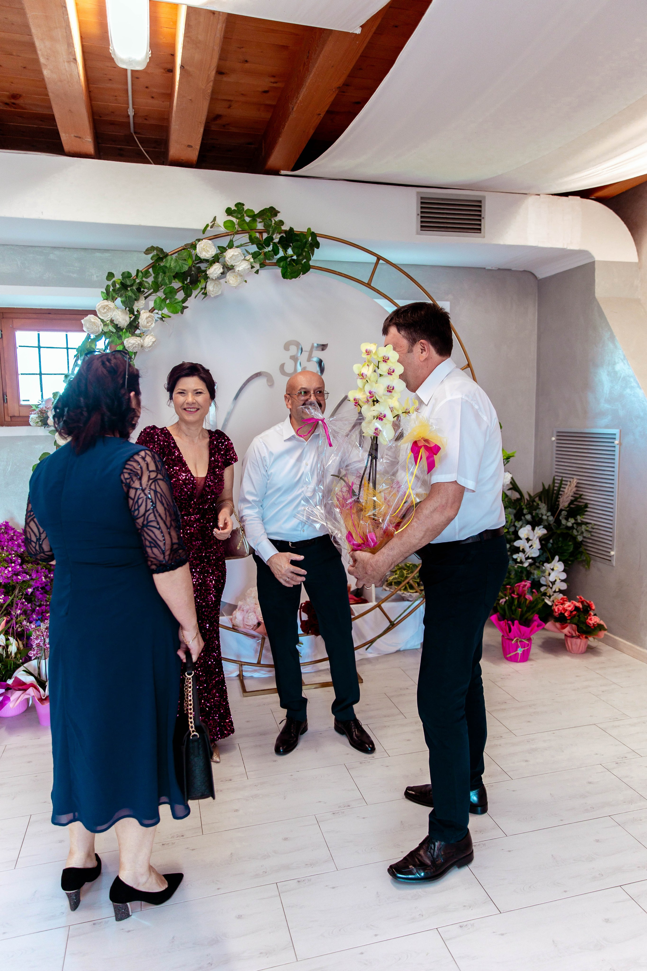 Valentina e Sergio 35 anni di matrimonio. Luci e Capricci Photography