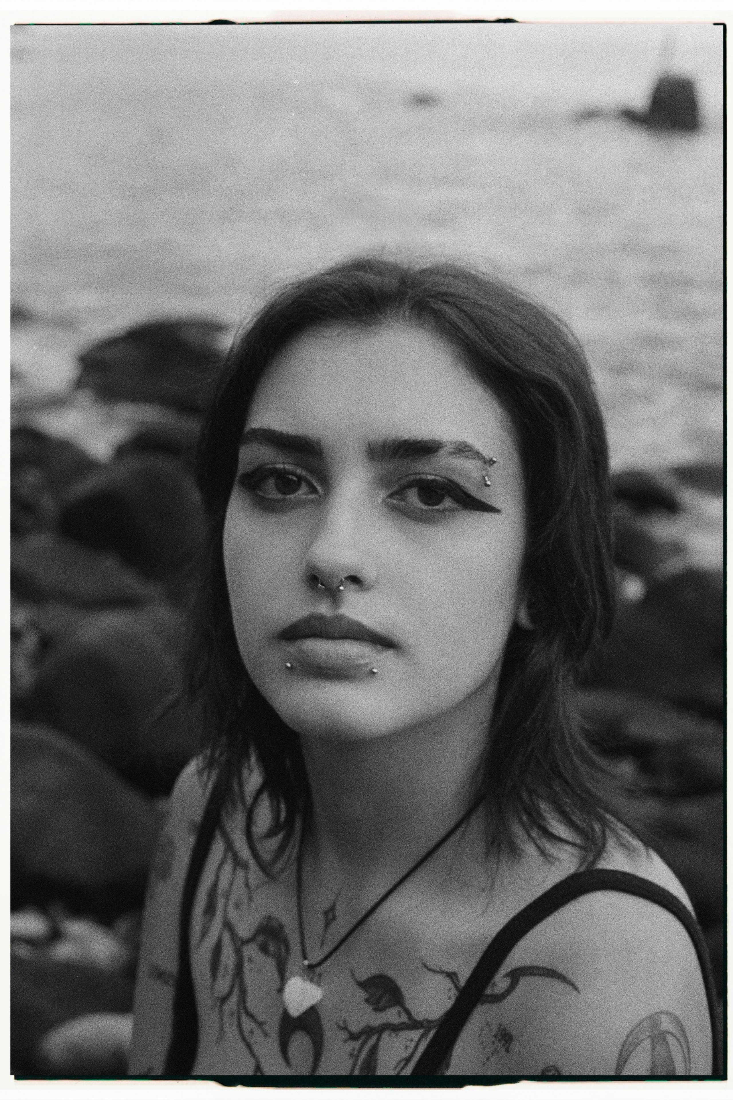 Veronica / ILFORD HP5. Portrait photographer in Madeira — Marina Shtukina