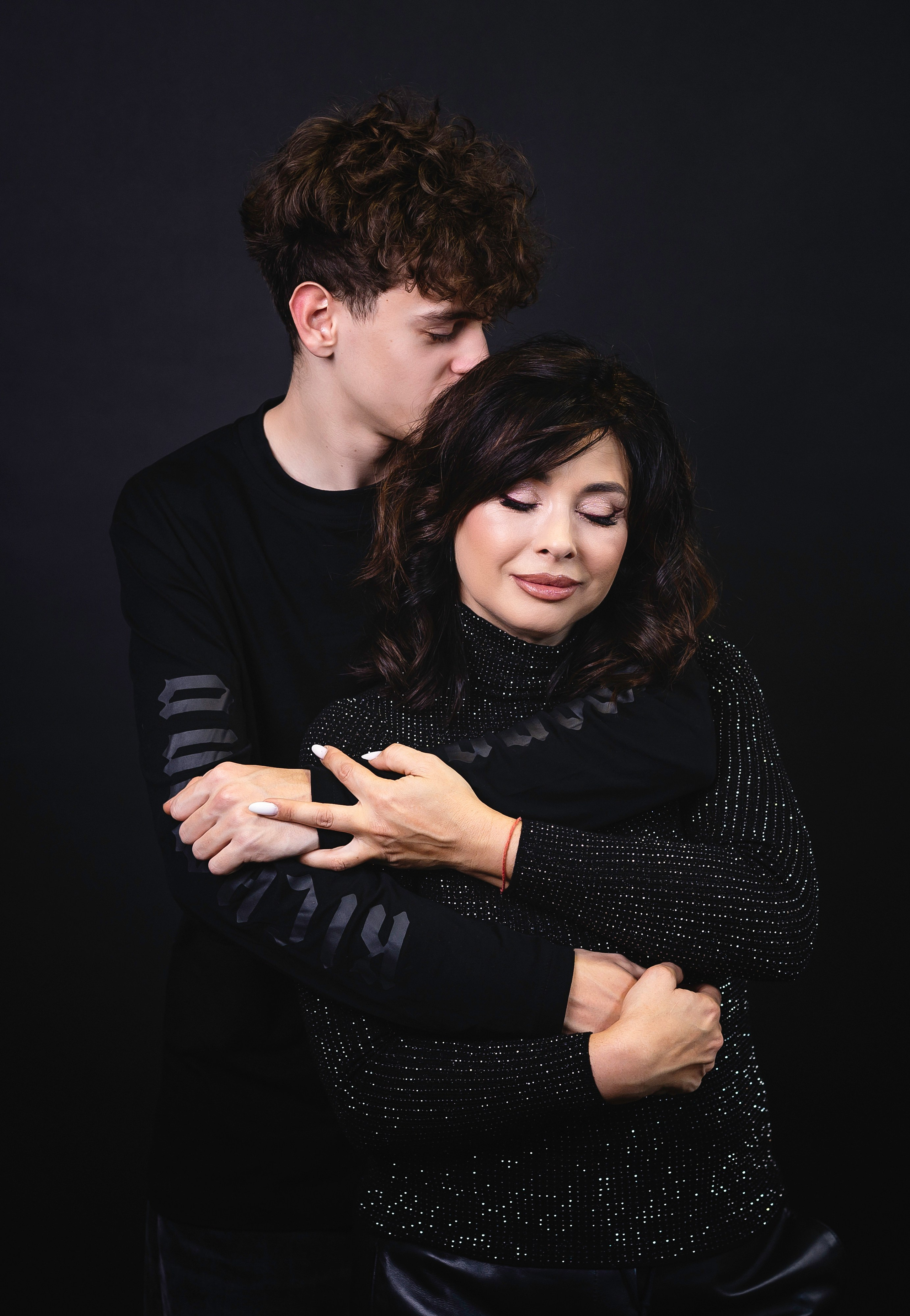 Şedinţe foto de familie - Împreună, într-o imagine. Elena Mascan – Fotograf newborn, maternitate, portret, smash the cake & branding personal | La Femme Studio Photograpy|Constanţa