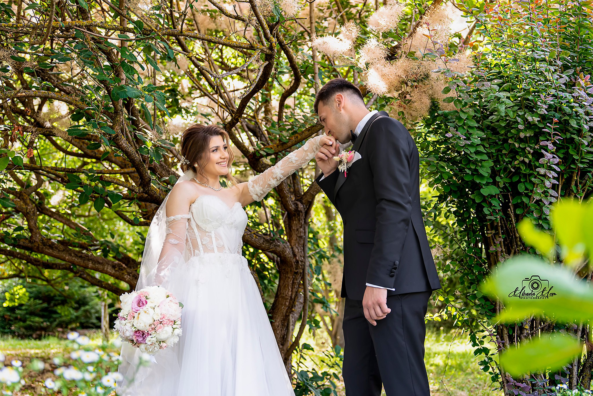 Fotograf de nunta Constanta. Servicii foto video Constanta. MCM Happy Studio – Fotograf și Videograf Nuntă