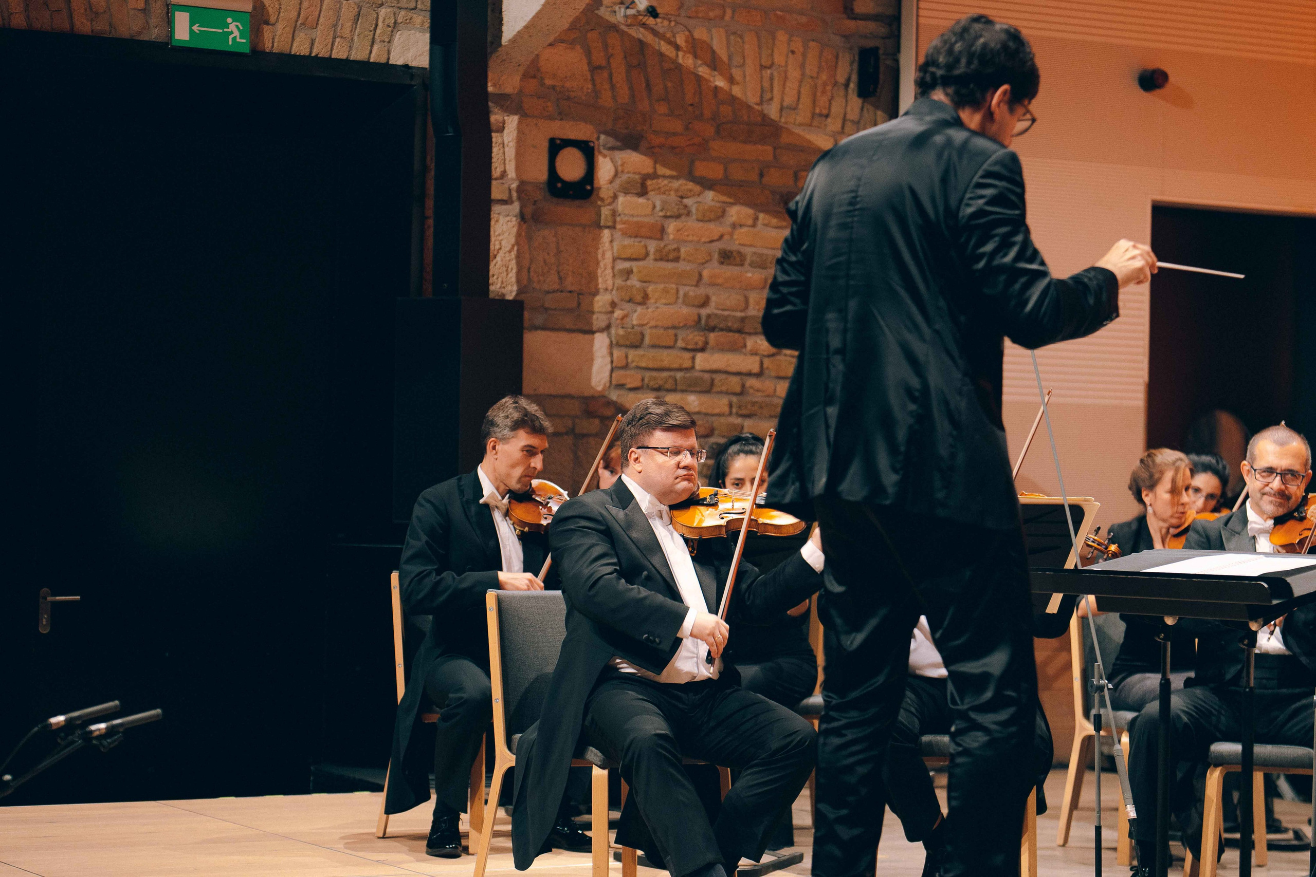 BUDAPEST MUSIC CENTER. Wedding&Event photographer Ismail Rzayev in Baku