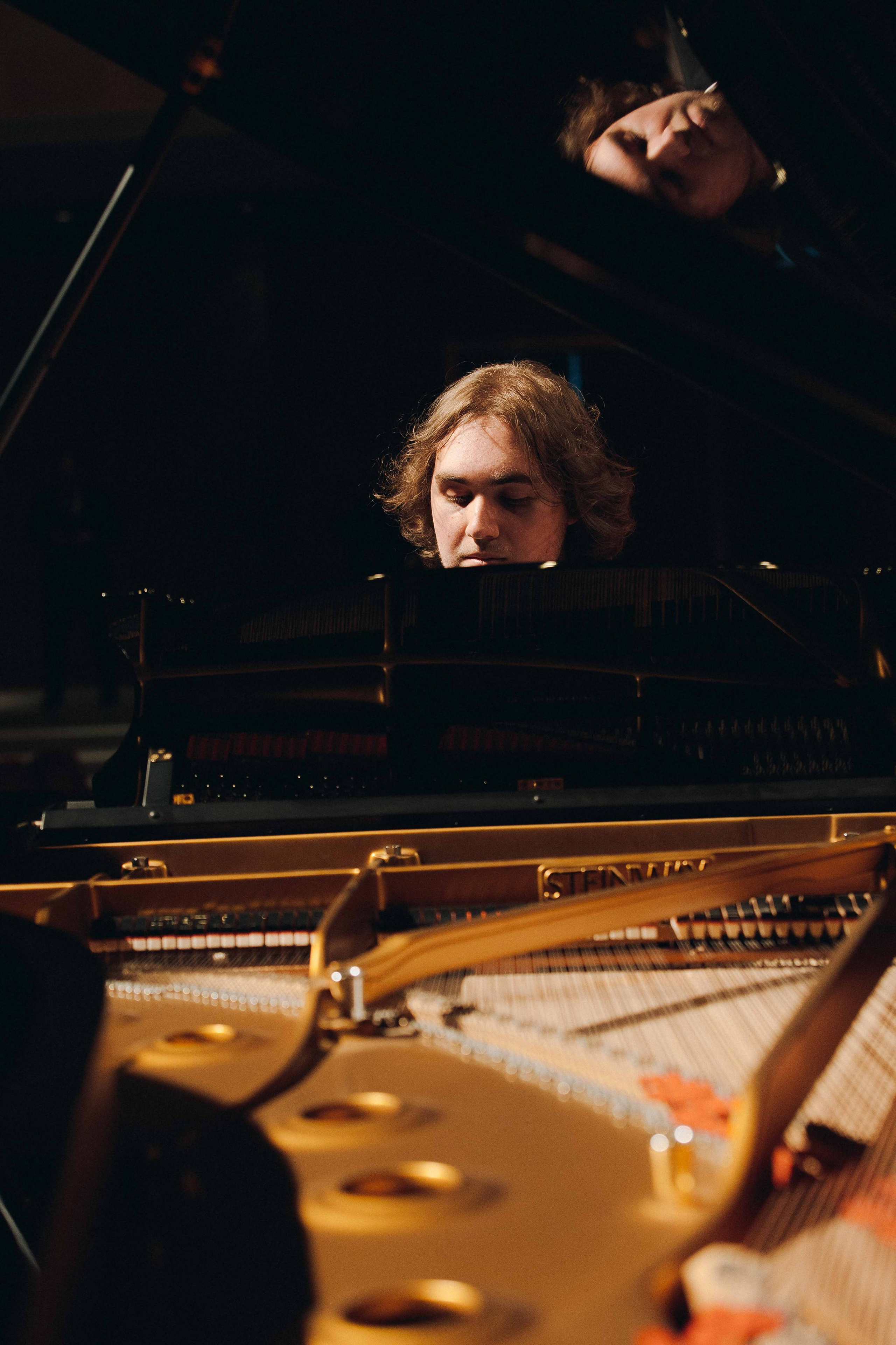 The Tchaikovsky Academic Grand Symphony Orchestra in Istanbul. Wedding&Event photographer Ismail Rzayev in Baku