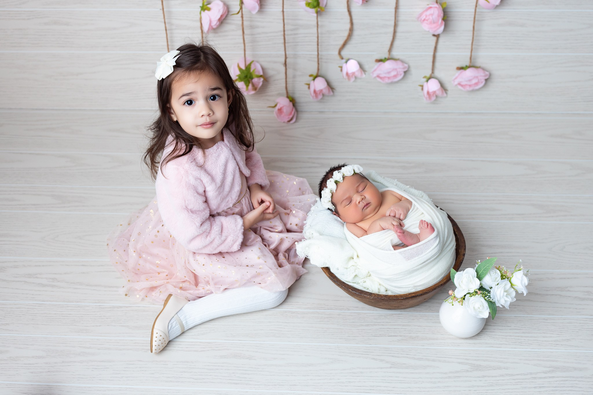 Harmony Newborn Photoshoot. Professional family, maternity & newborn photographer in North Charleston, SC, creating timeless portraits