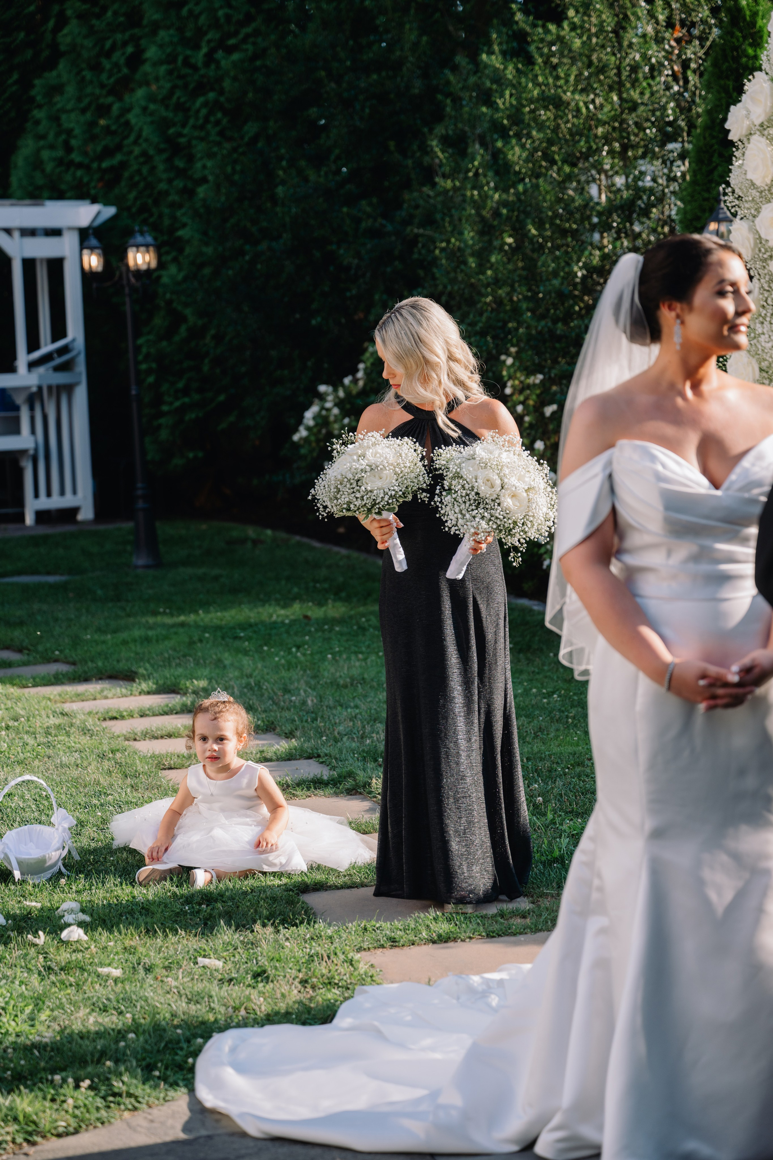 Summer Wedding at The Briarcliff Manor | Taylor & Richie | New York Wedding Photography