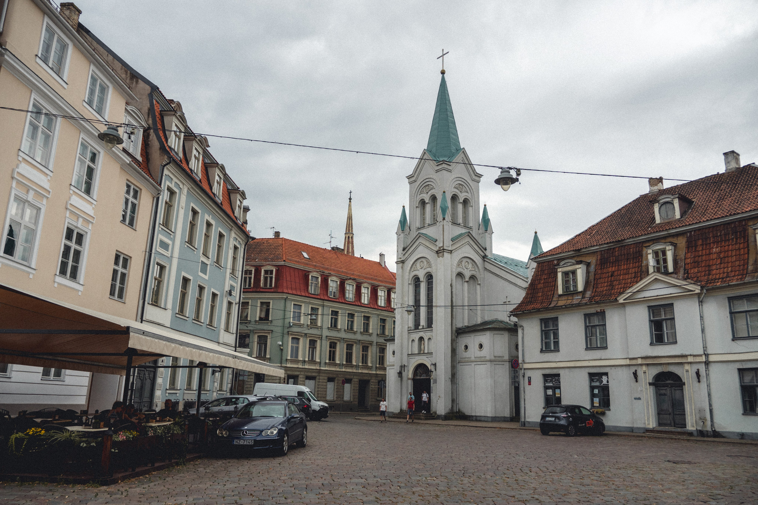 Voyage à Riga. Photographe sur Cote d’Azur. Portraits de familles, couples, enfants, événements