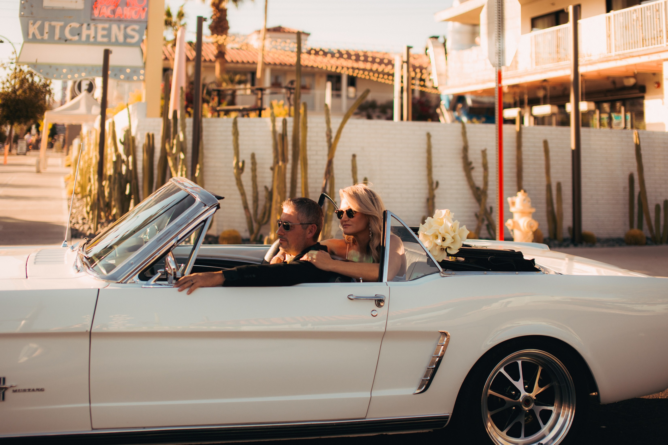 Steve&Dee. Wedding & elopement photographer Viktoriya Kravtsov. Las Vegas