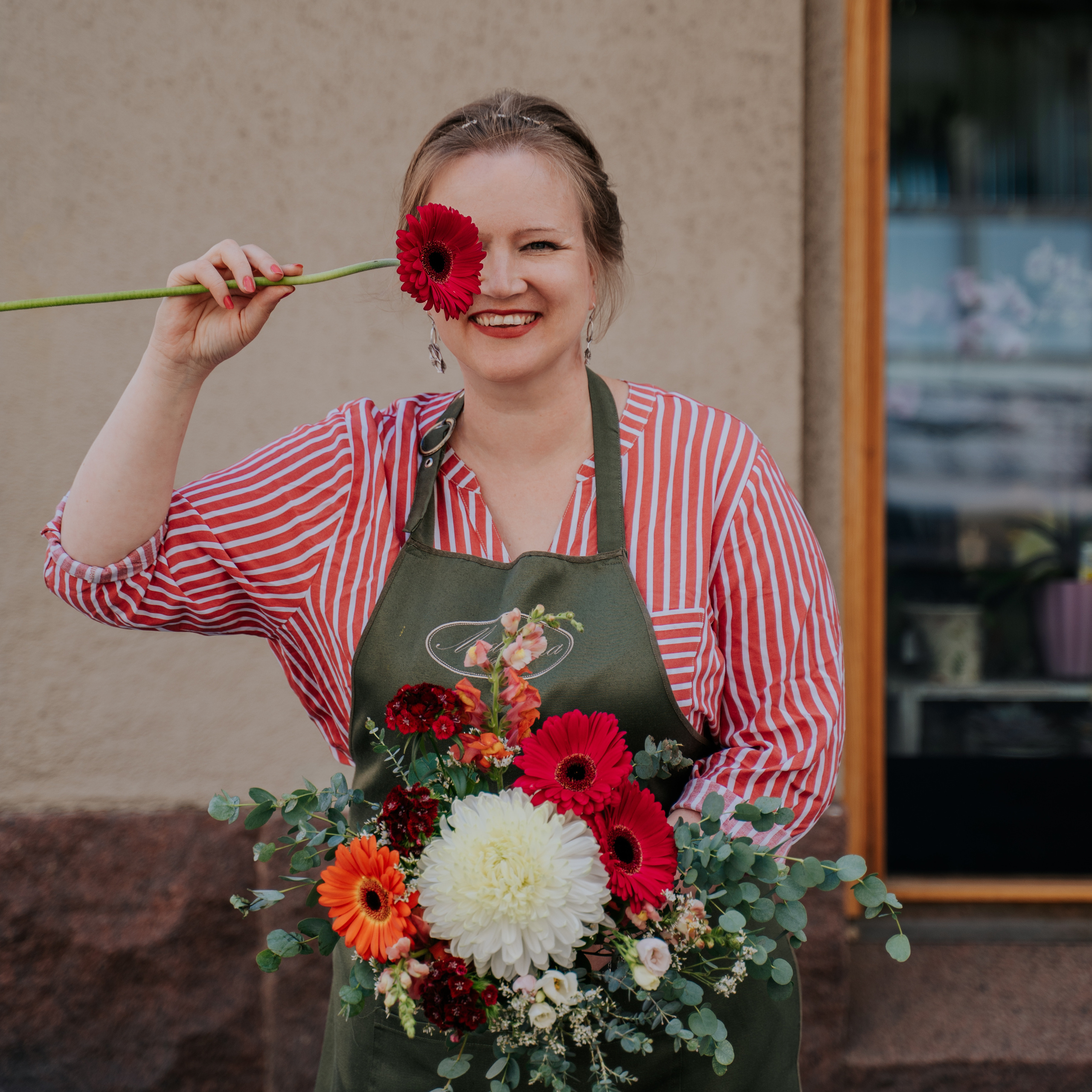 Madonna Kukkat flowershop brand photoshoot. Oxana Dia Business and Brand Photography and Videography in Barcelona