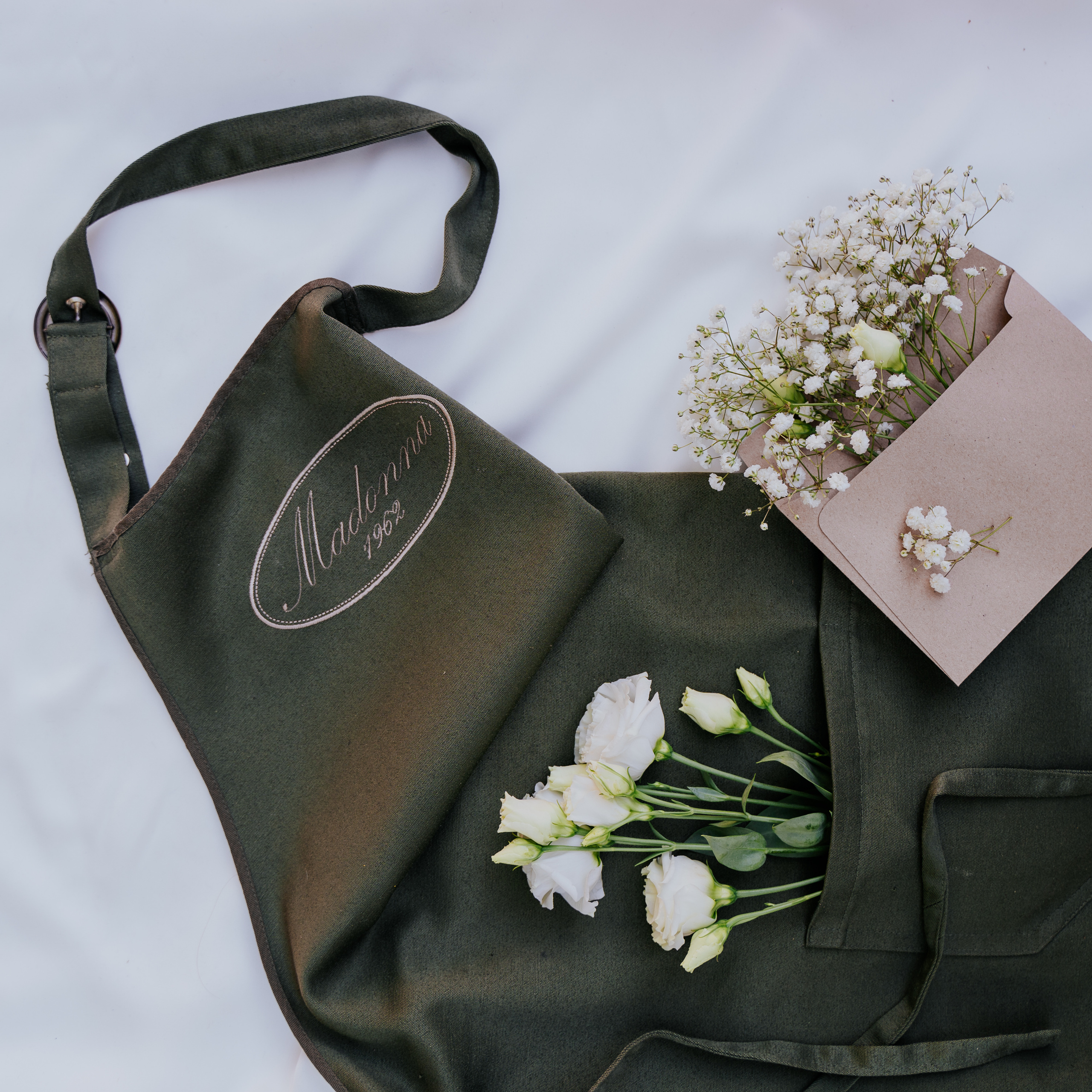 Madonna Kukkat flowershop brand photoshoot. Oxana Dia Business and Brand Photography and Videography in Barcelona