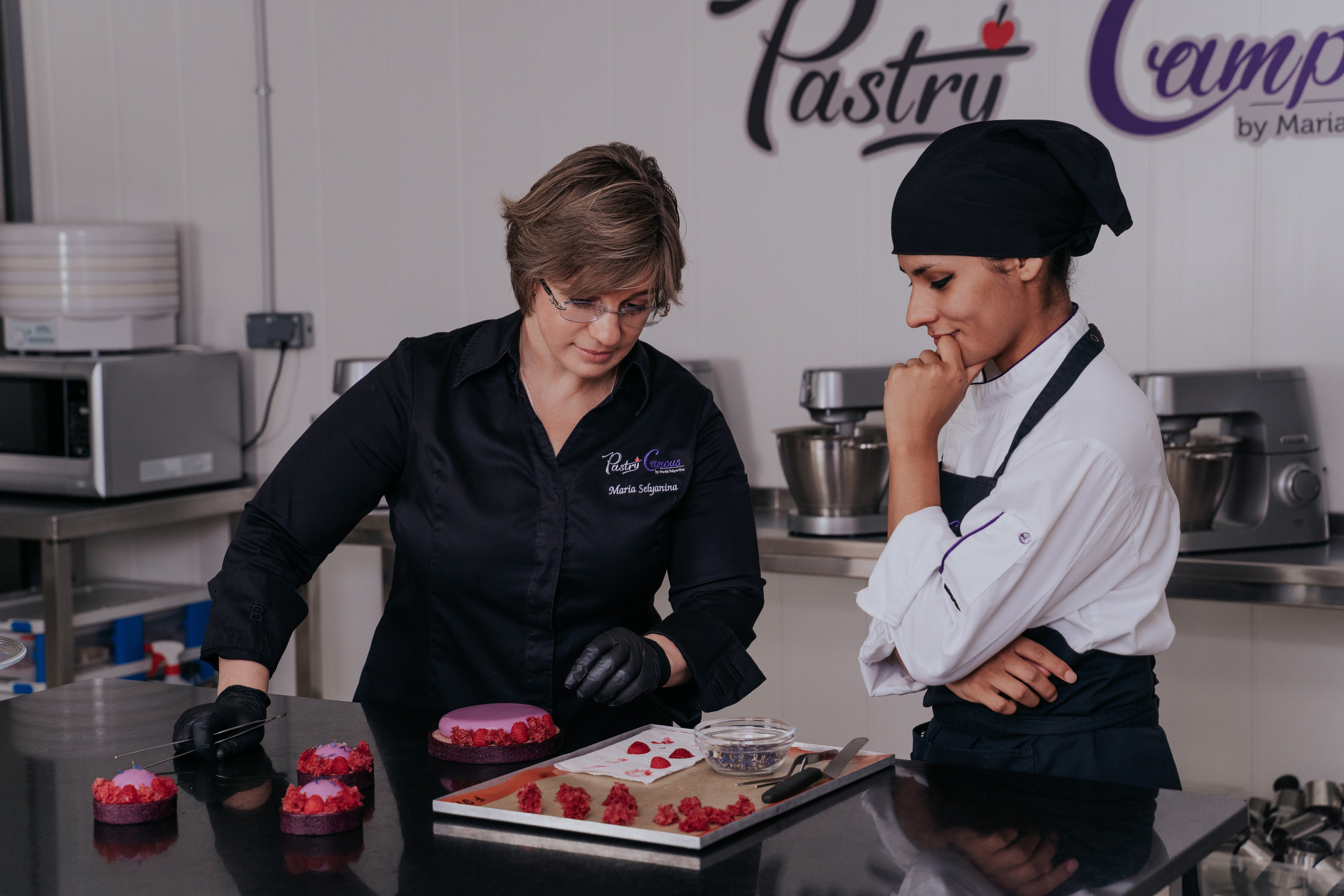 Maria Selyanina Pastry Campus online school. Barcelona Brand Photographer and Videographer Oxana Dia