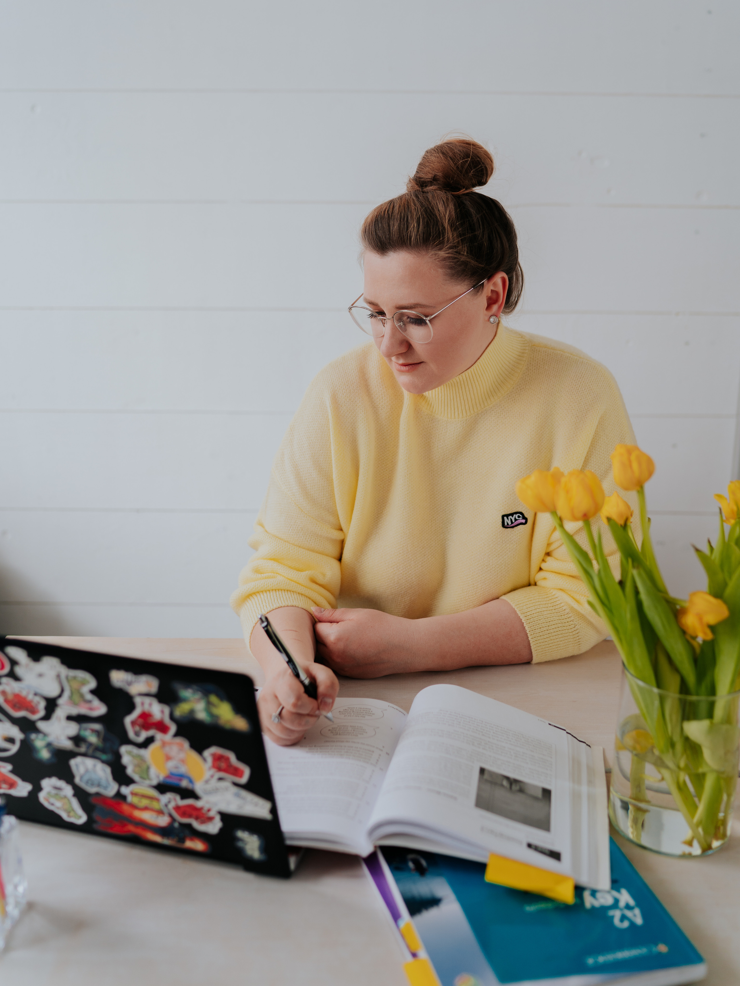 Online language school founder brand photoshoot. Barcelona Brand Photographer and Videographer Oxana Dia