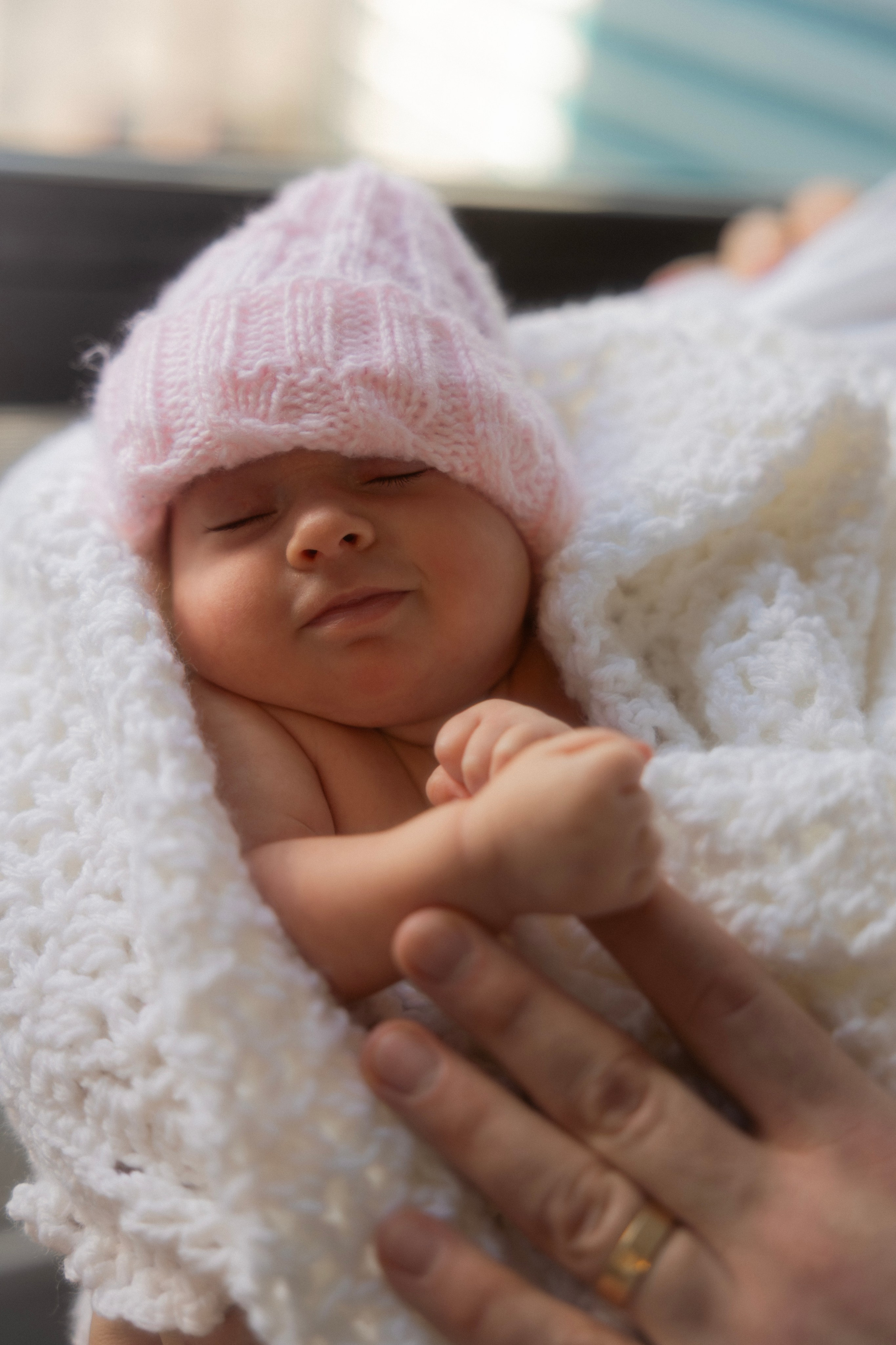 VICTORIA & VALENTINA