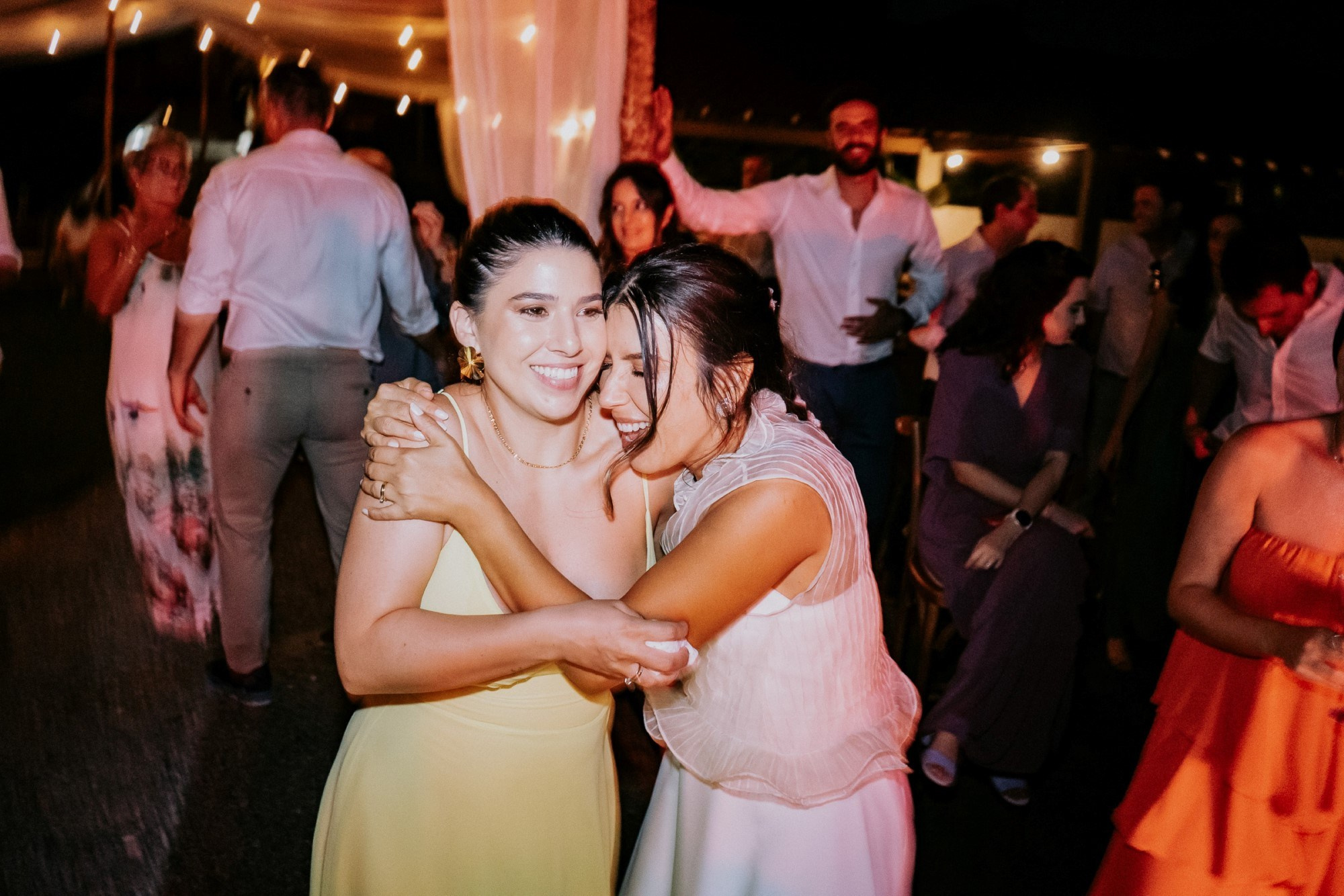 Casamento Candida e Guilherme — Minas Gerais. Fotógrafo de casamento e Filmmaker de casamento