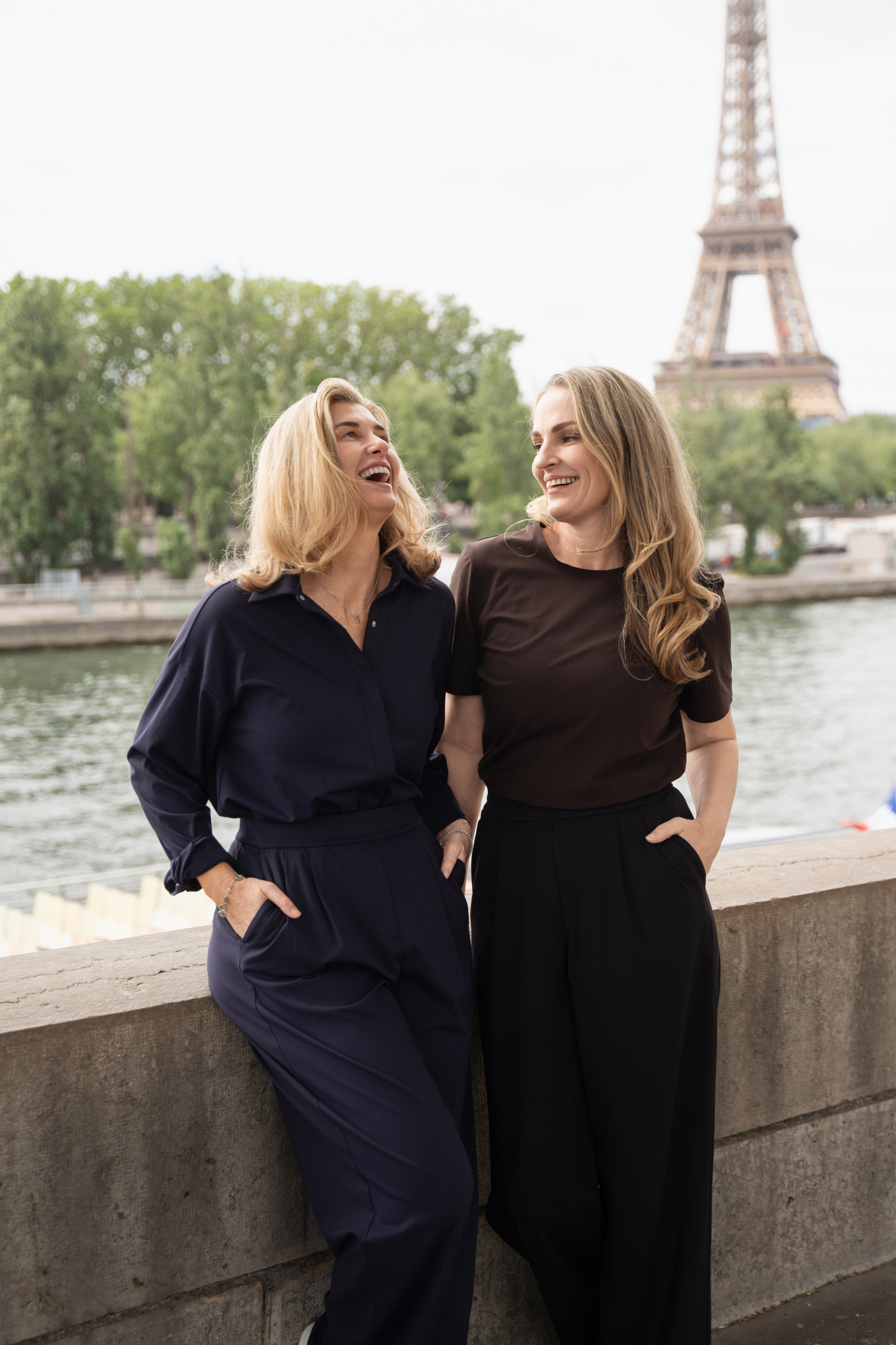 Content Nadia (2.5 hours). Photographer in Paris|Solo and groups, portraits & content, couples photo-shoot in Paris at the best locations
