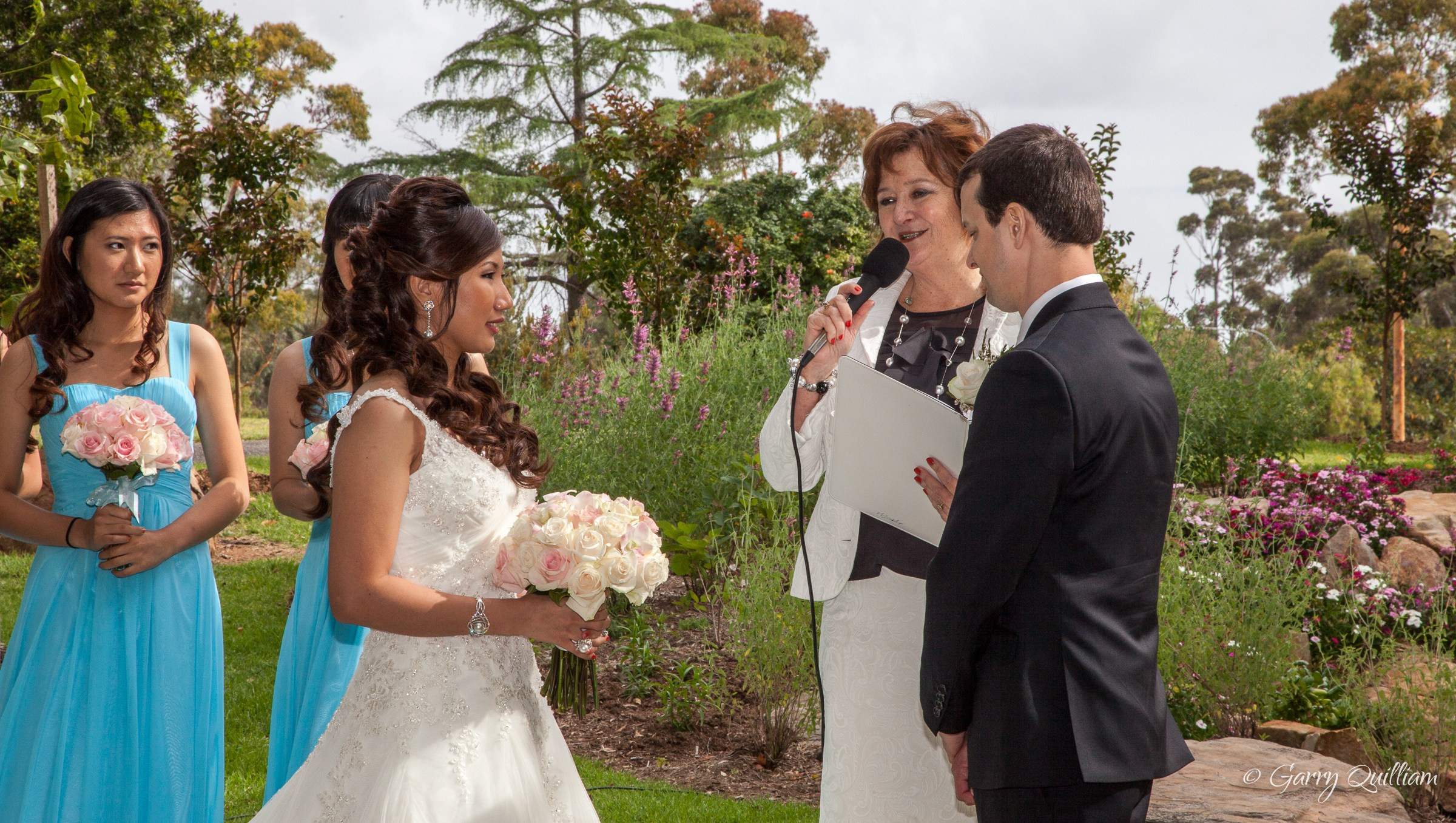 Wedding Portfolio. Garry Quilliam — Adelaide, SA — Wedding and Portrait Photographer