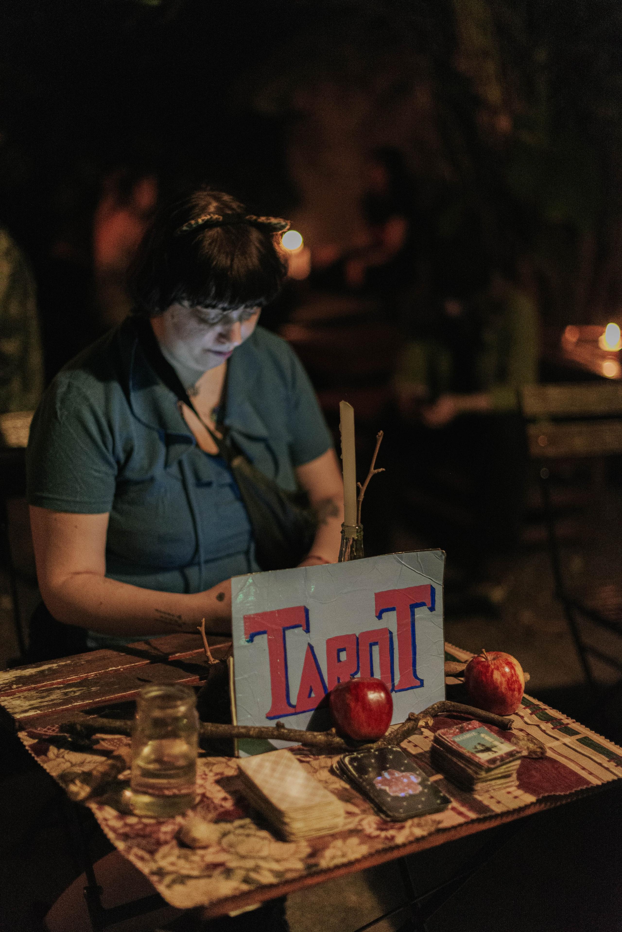 Ladno.cooperativa. Photographer @elmirkami in the city of Buenos Aires