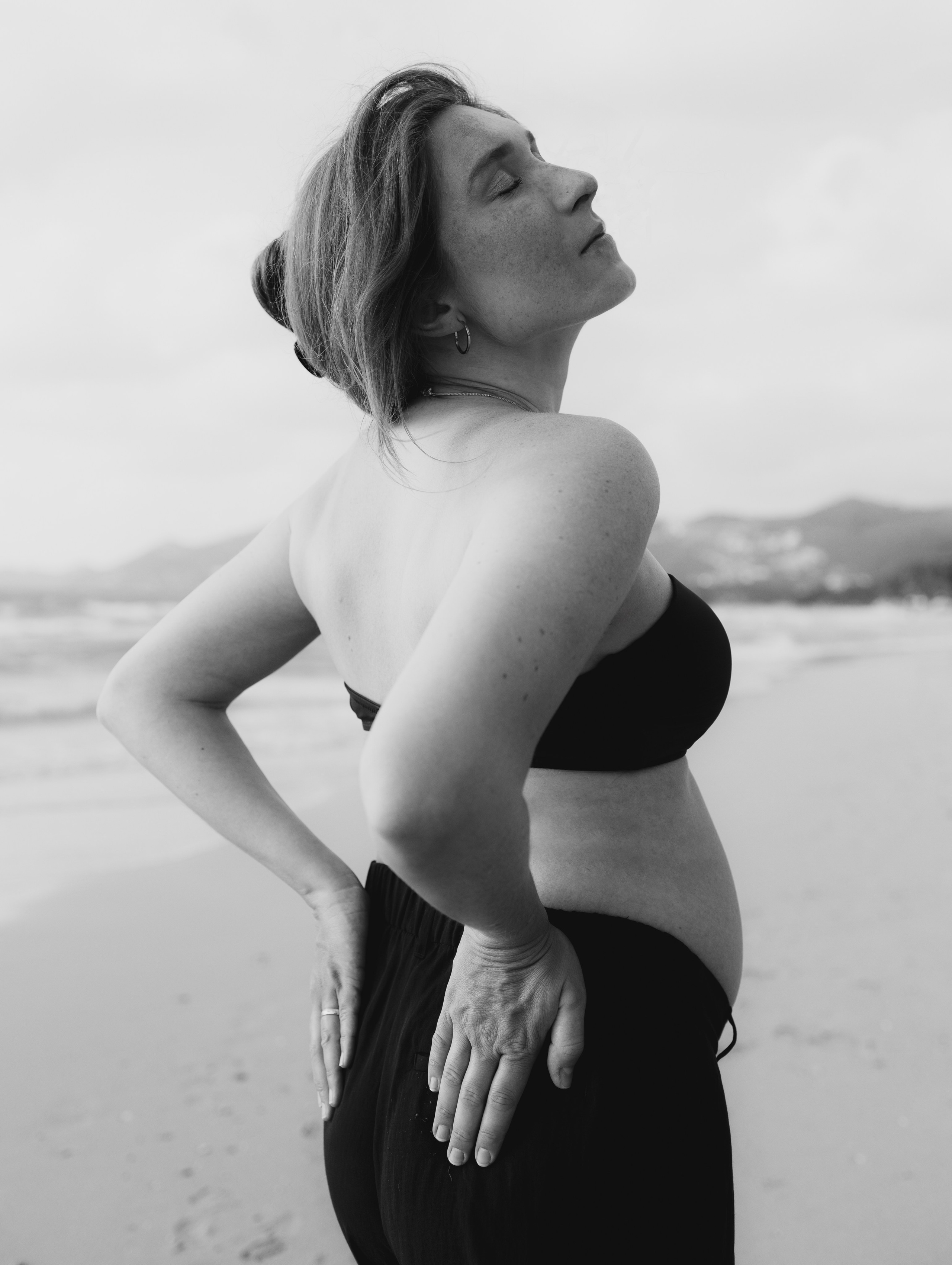 PREGNANCY PHOTOSHOOT. Photographer on Koh Samui Elena