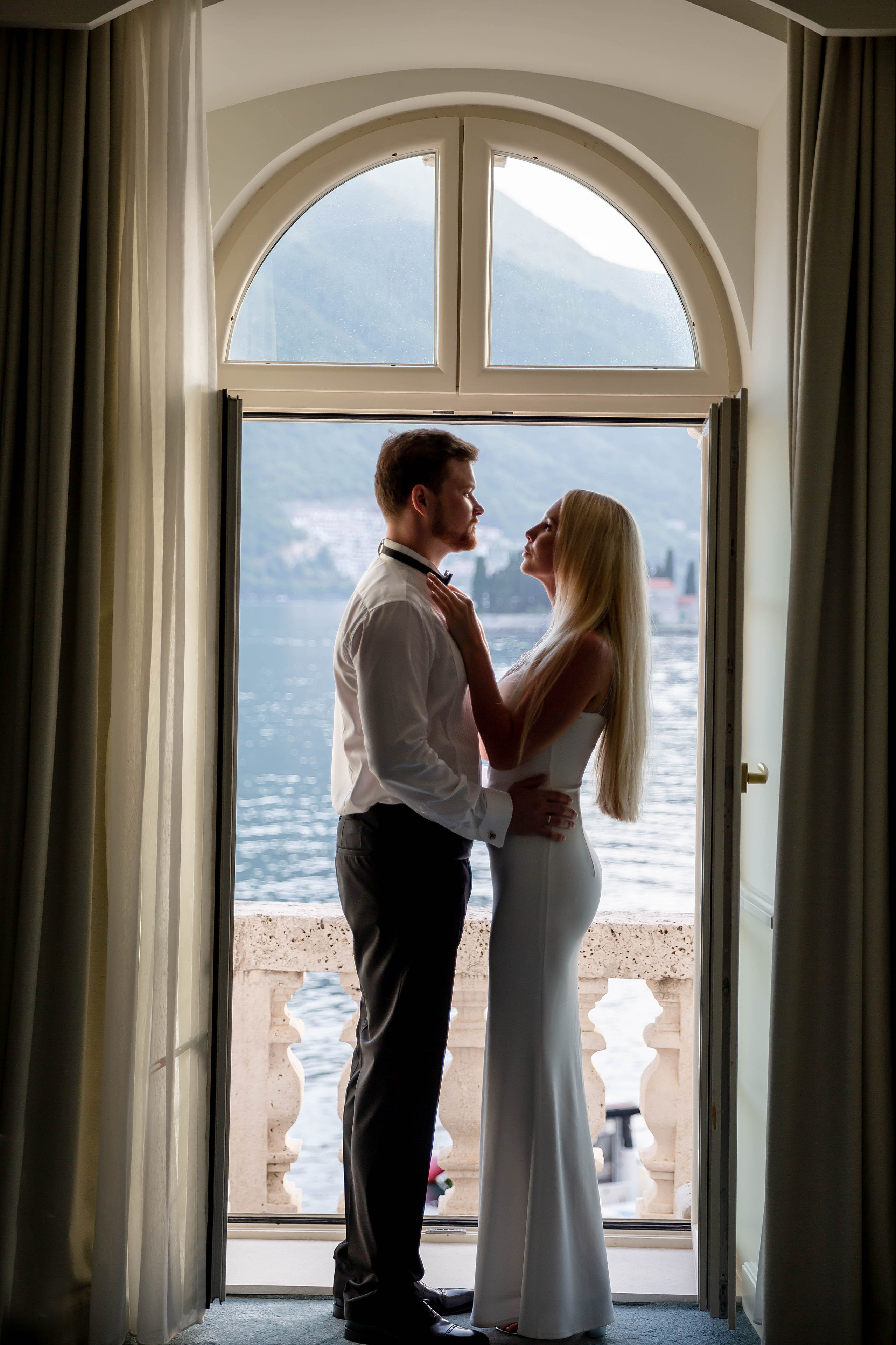 Montenegro wedding photoshootings. Photographer in Montenegro