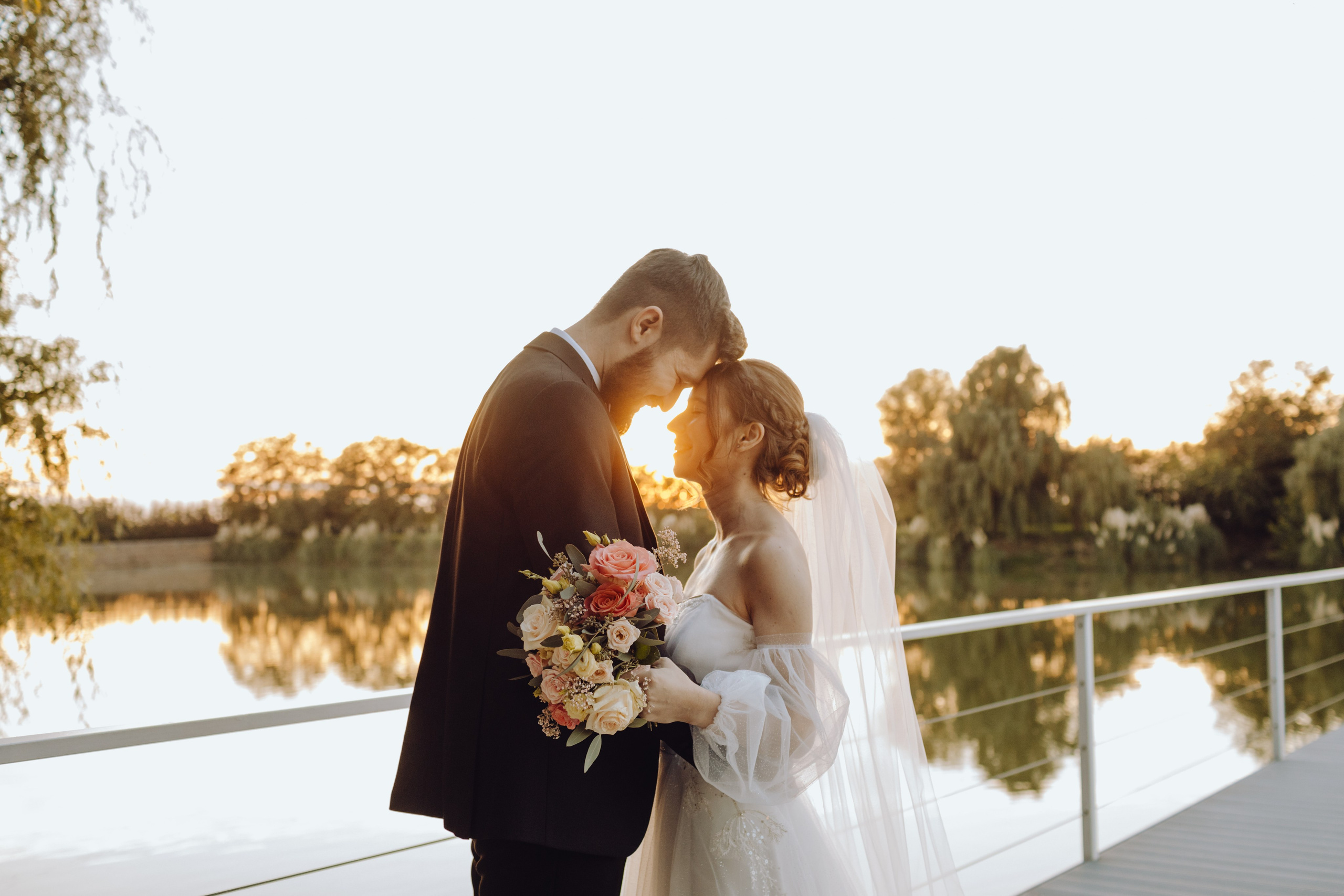 Dănuț & Iulia. Wedding & couple photographer from Romania Rut Vetan