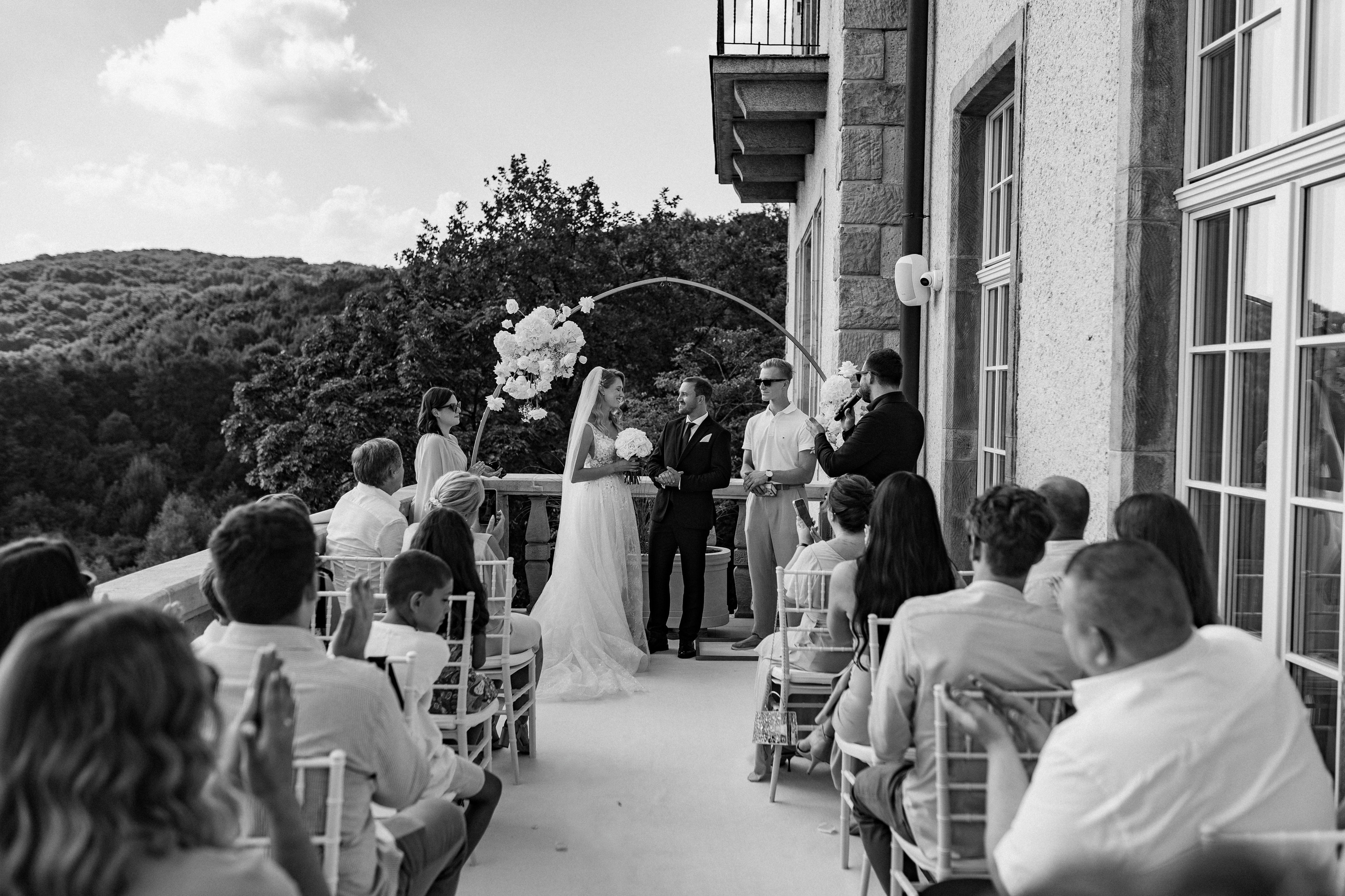 Valeria & Vitaliy. Ziyad Restaurant. 2024. Fotograf ślubny i rodzinny w Krakowie Yana Klymova