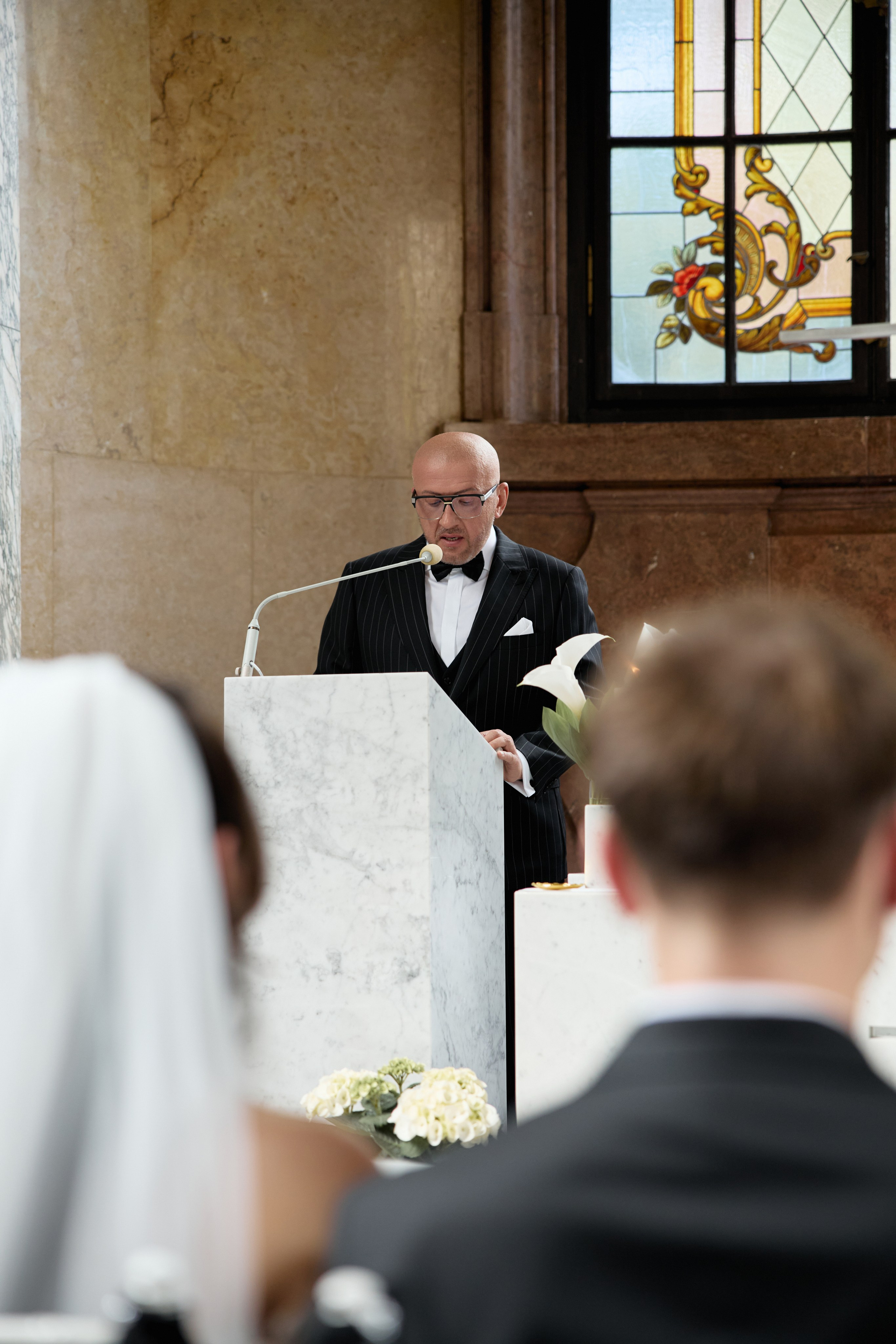 Wiktoria & Kacper. Pałac Goetz. Fotograf ślubny i rodzinny w Krakowie Yana Klymova