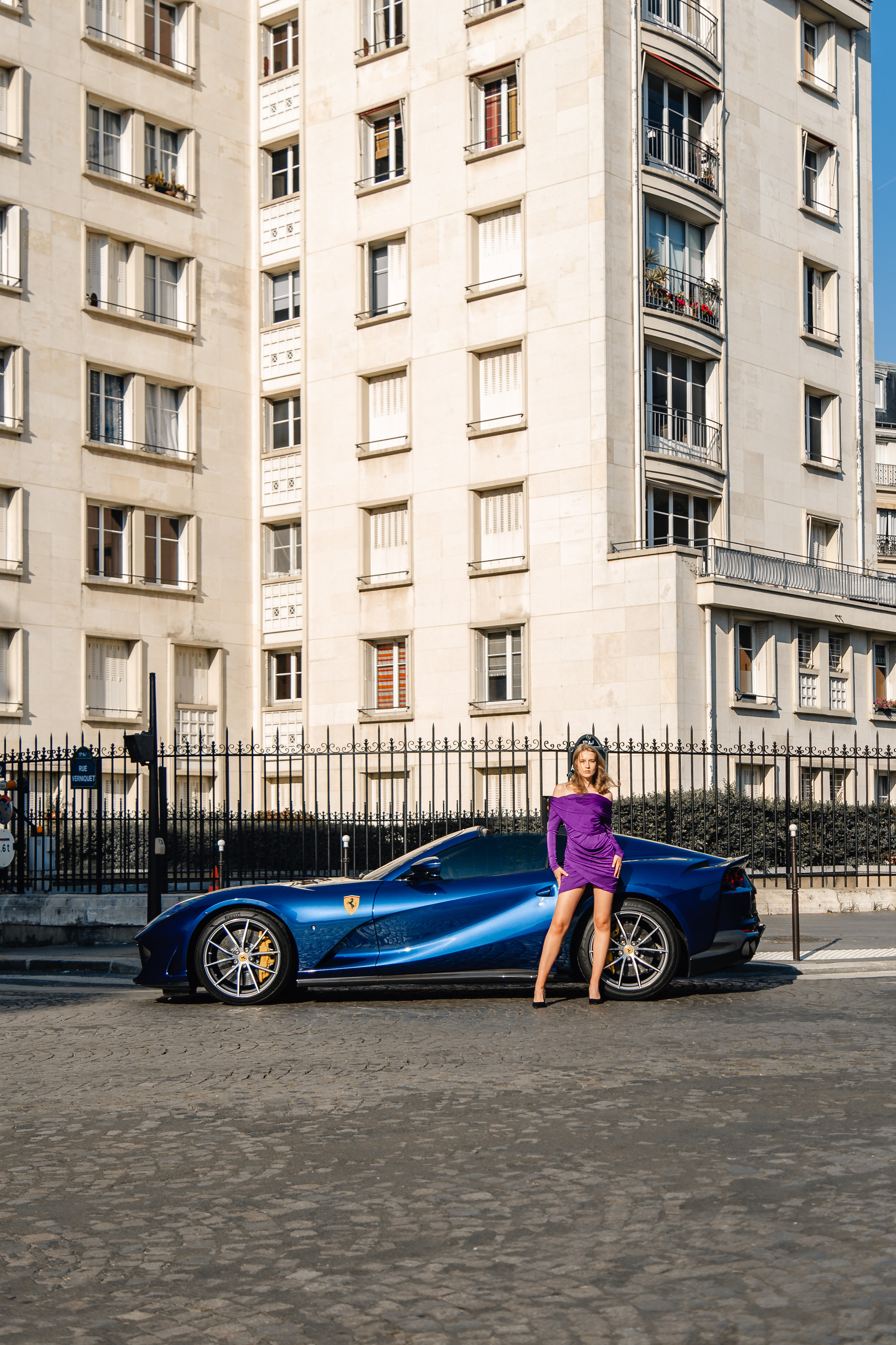 Anna x Ferrari 812. Photographer in Paris — Vitalii Motruk