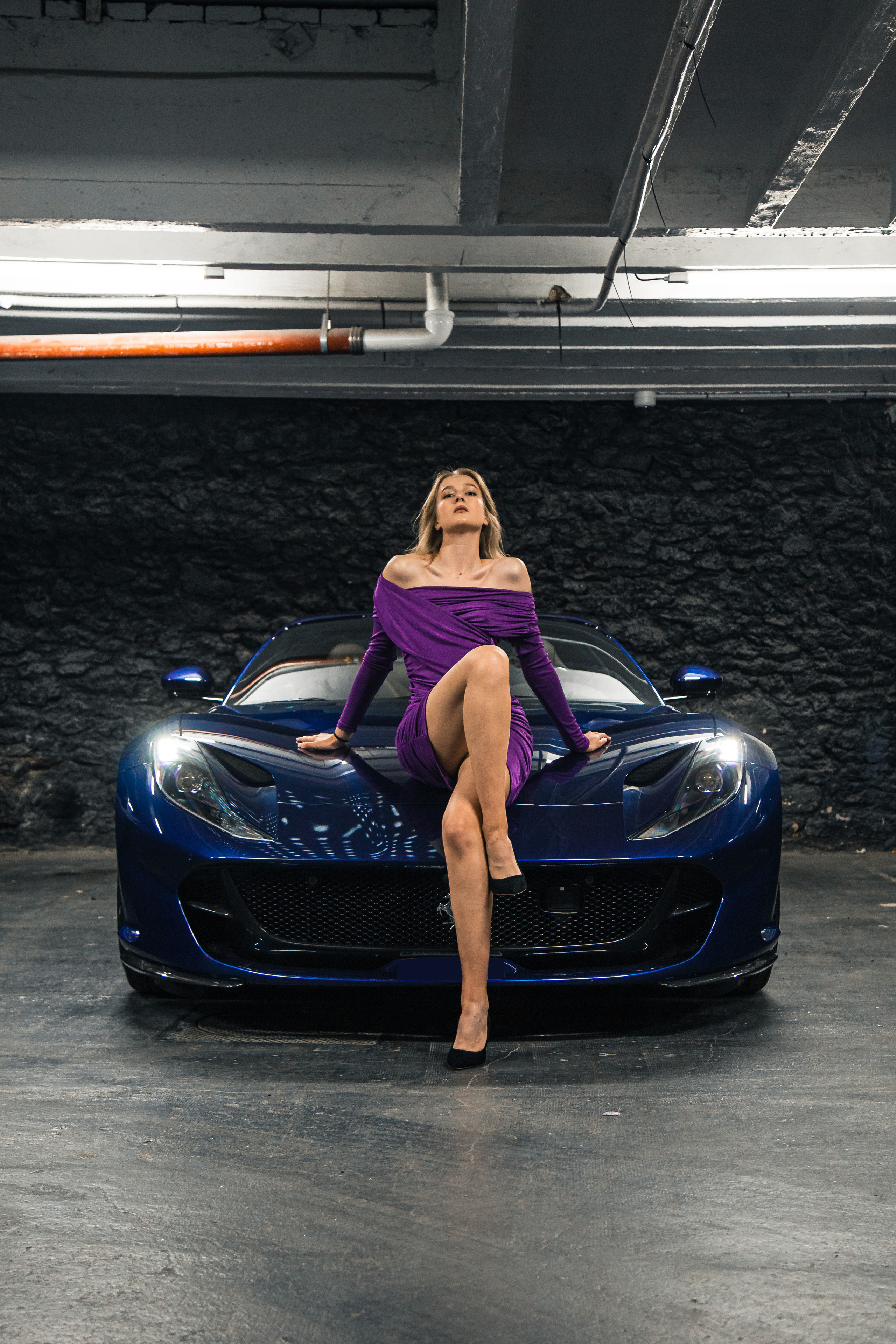 Anna x Ferrari 812. Photographer in Paris — Vitalii Motruk