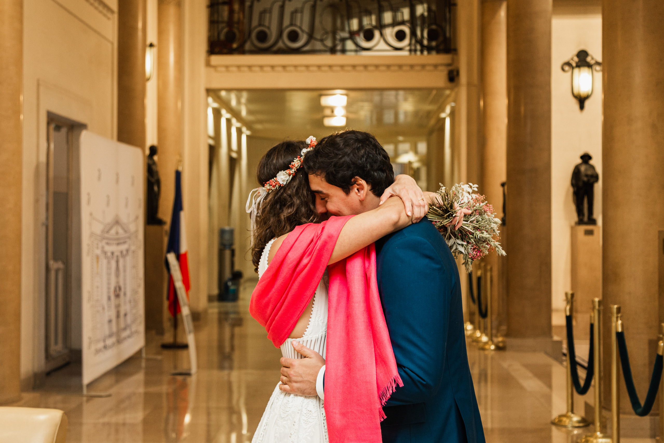 Manon et Guilhem. Photographe de voitures à Paris — Vitalii Motruk
