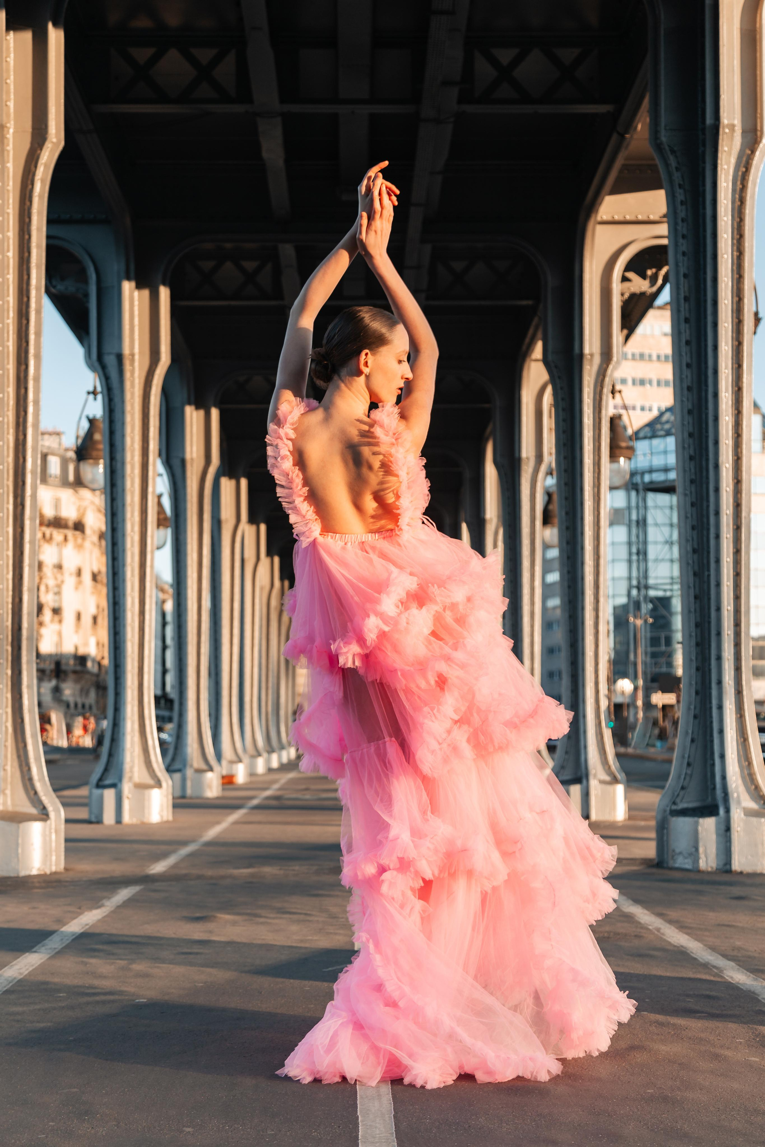 Tamara x Dresses. Photographe de voitures à Paris — Vitalii Motruk