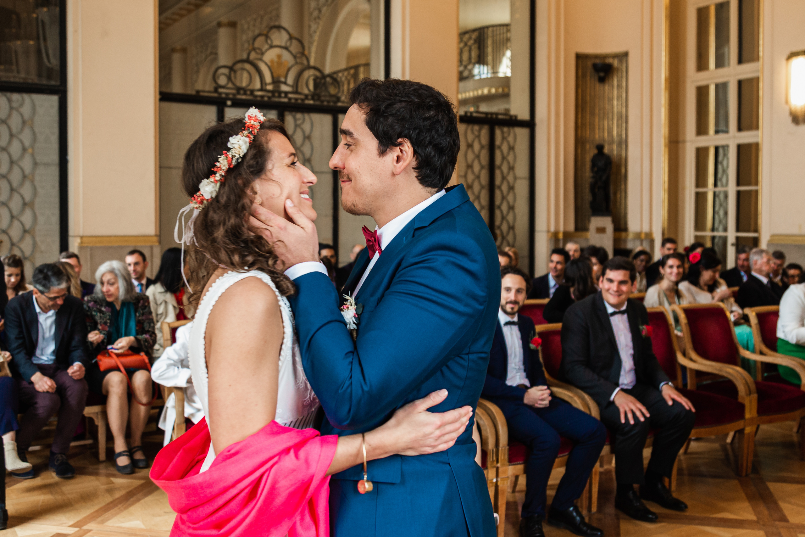 Manon et Guilhem. Photographe de voitures à Paris — Vitalii Motruk