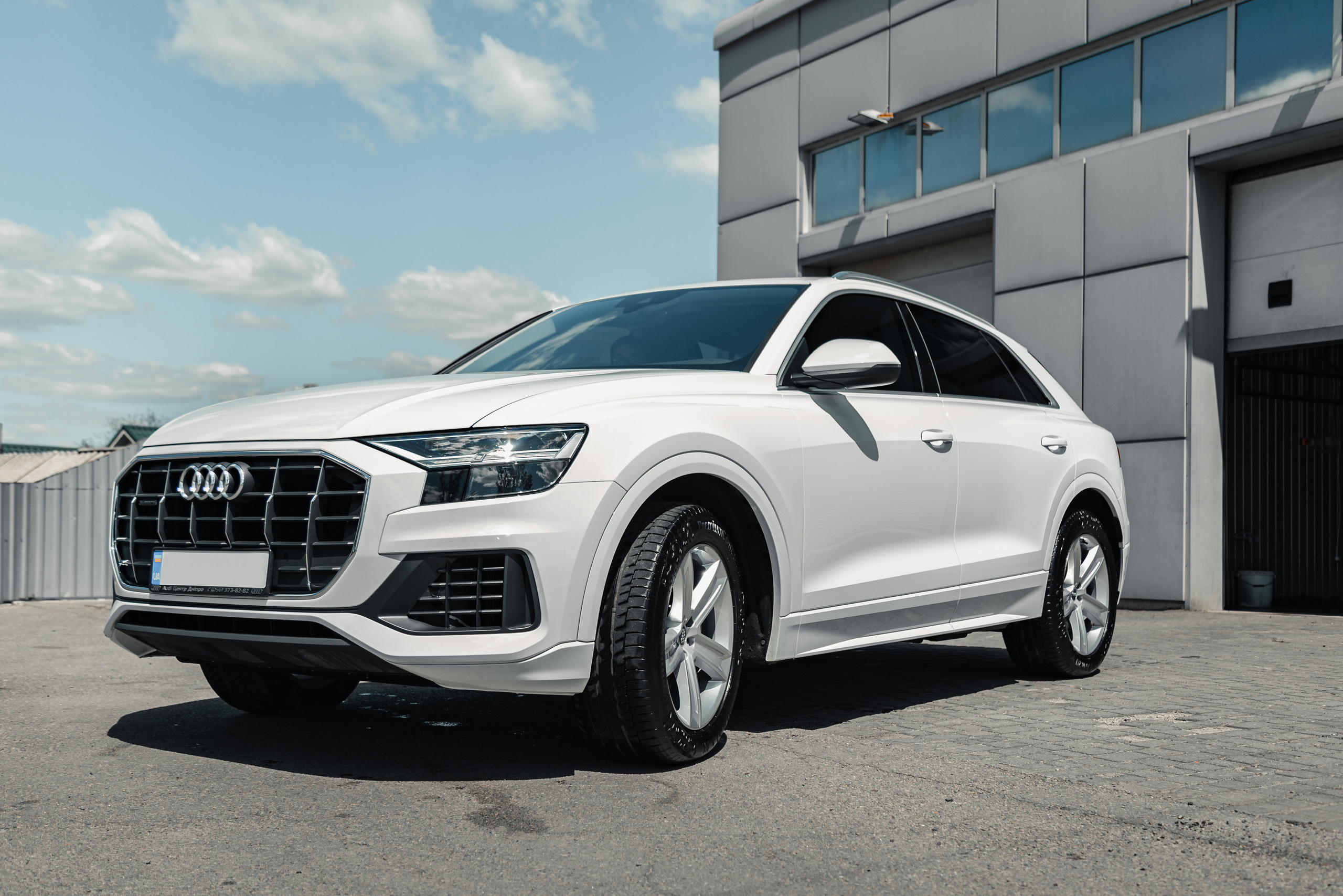 Automatic Car Wash. Photographer in Paris — Vitalii Motruk