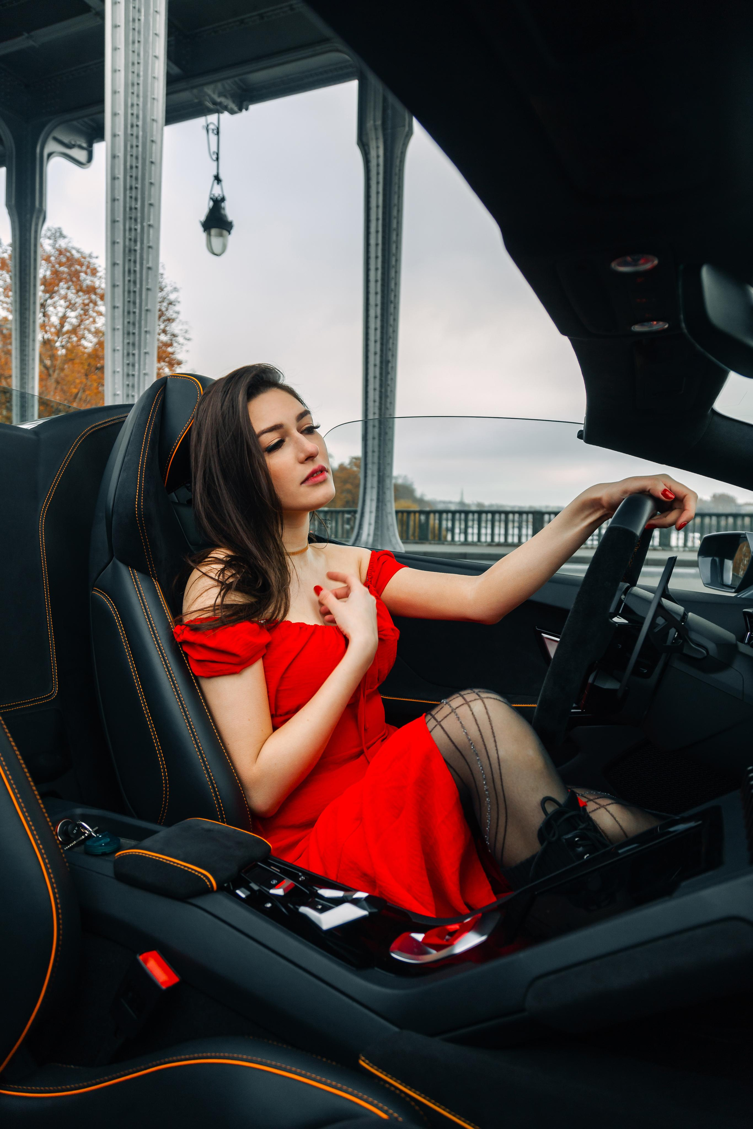 Nataliia x Lamborghini Huracan. Photographer in Paris — Vitalii Motruk