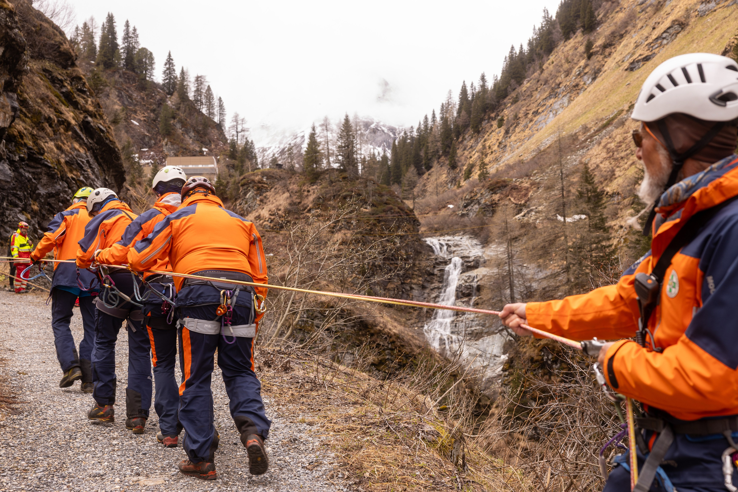 BEZIRKSÜBUNG WASSERRETTUNG 2025, Sportgastein. Guzel Kolobova| Fotografin| Salzburg