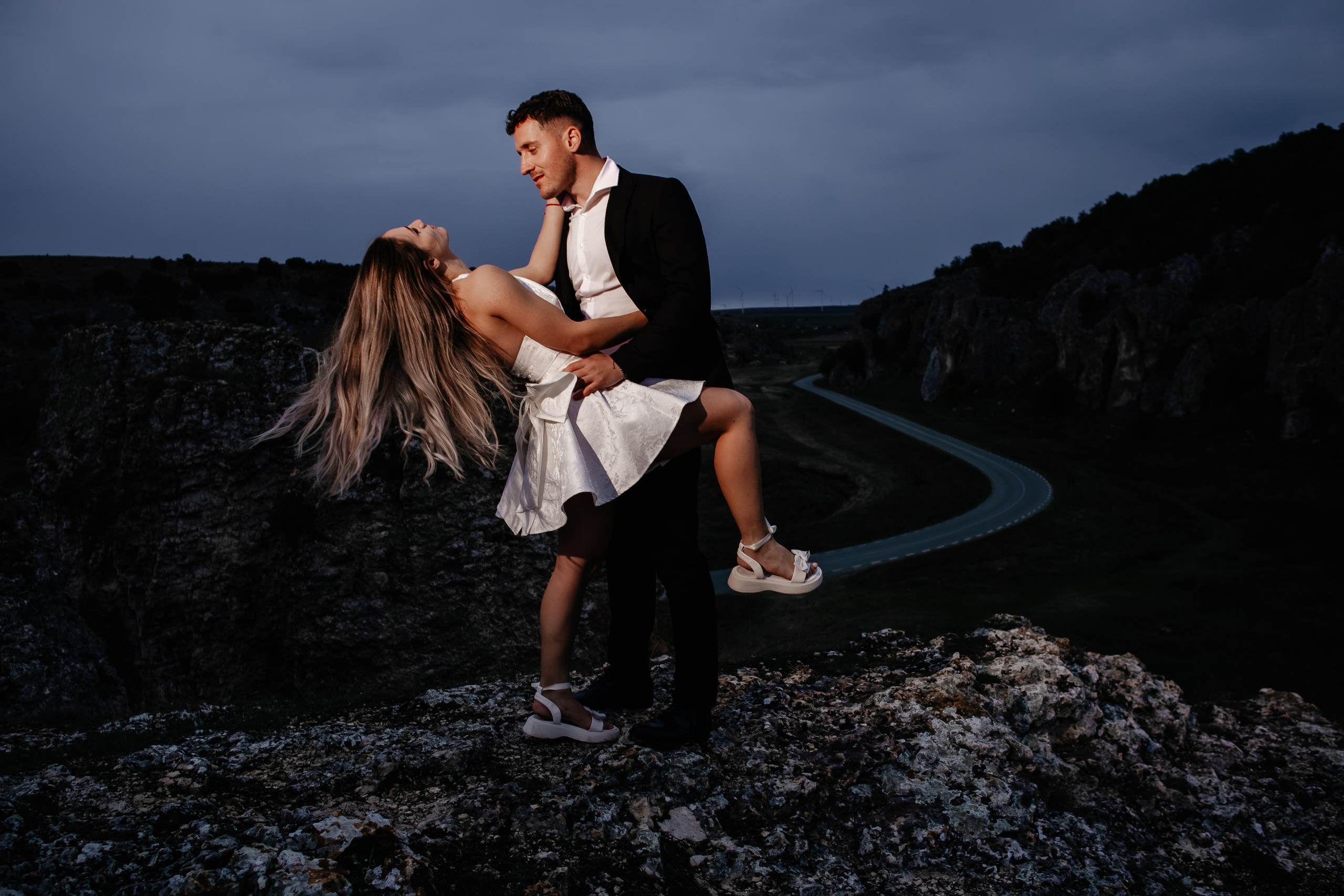 ANDREEA & RAZVAN - SAVE THE DATE. Fotograf Nuntă | Lucian Murgeanu - Fotograf Profesionist Evenimente