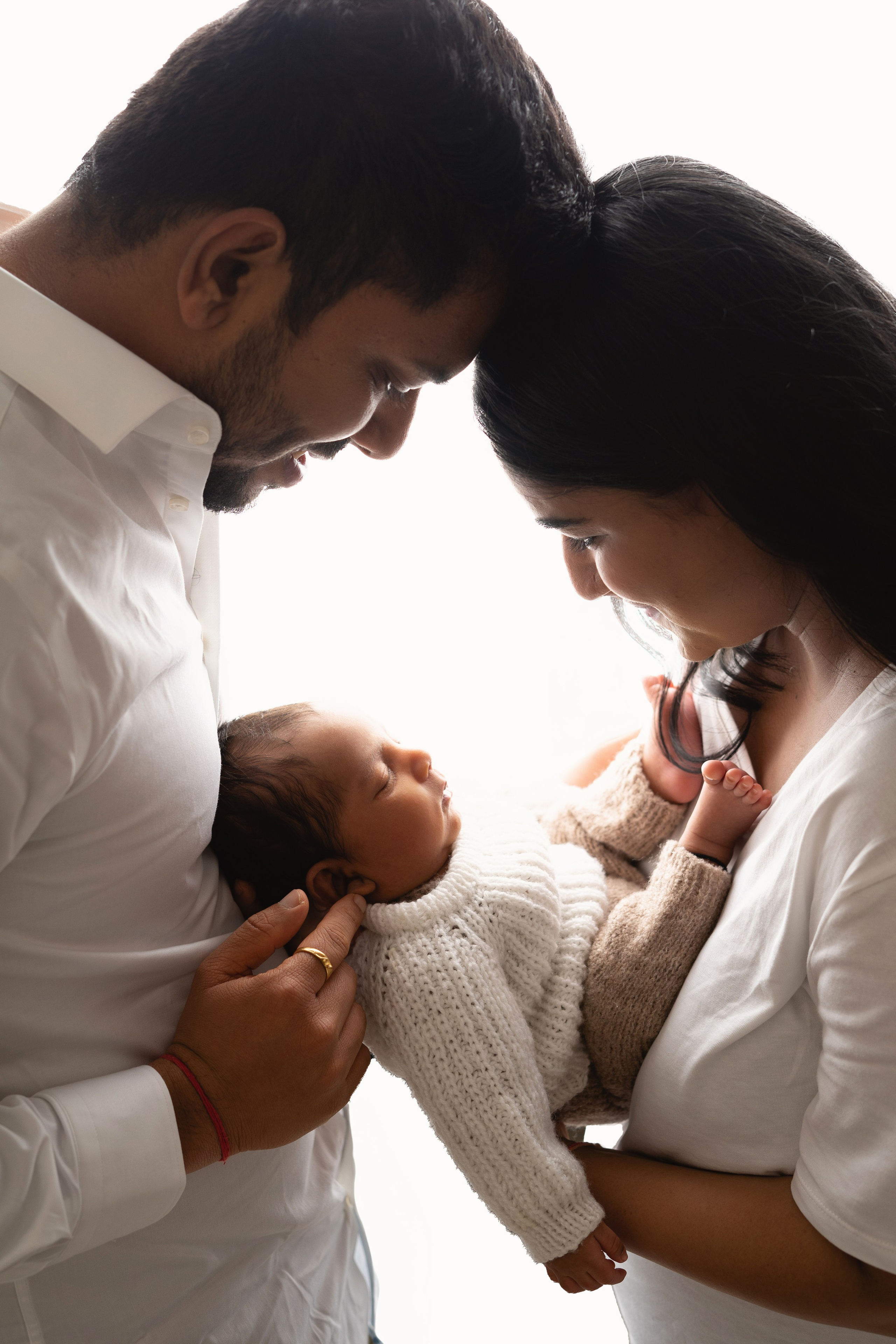 NEWBORN PORTFOLIO. Newborn Photographer and life casting in Dubai Dariya Saeed