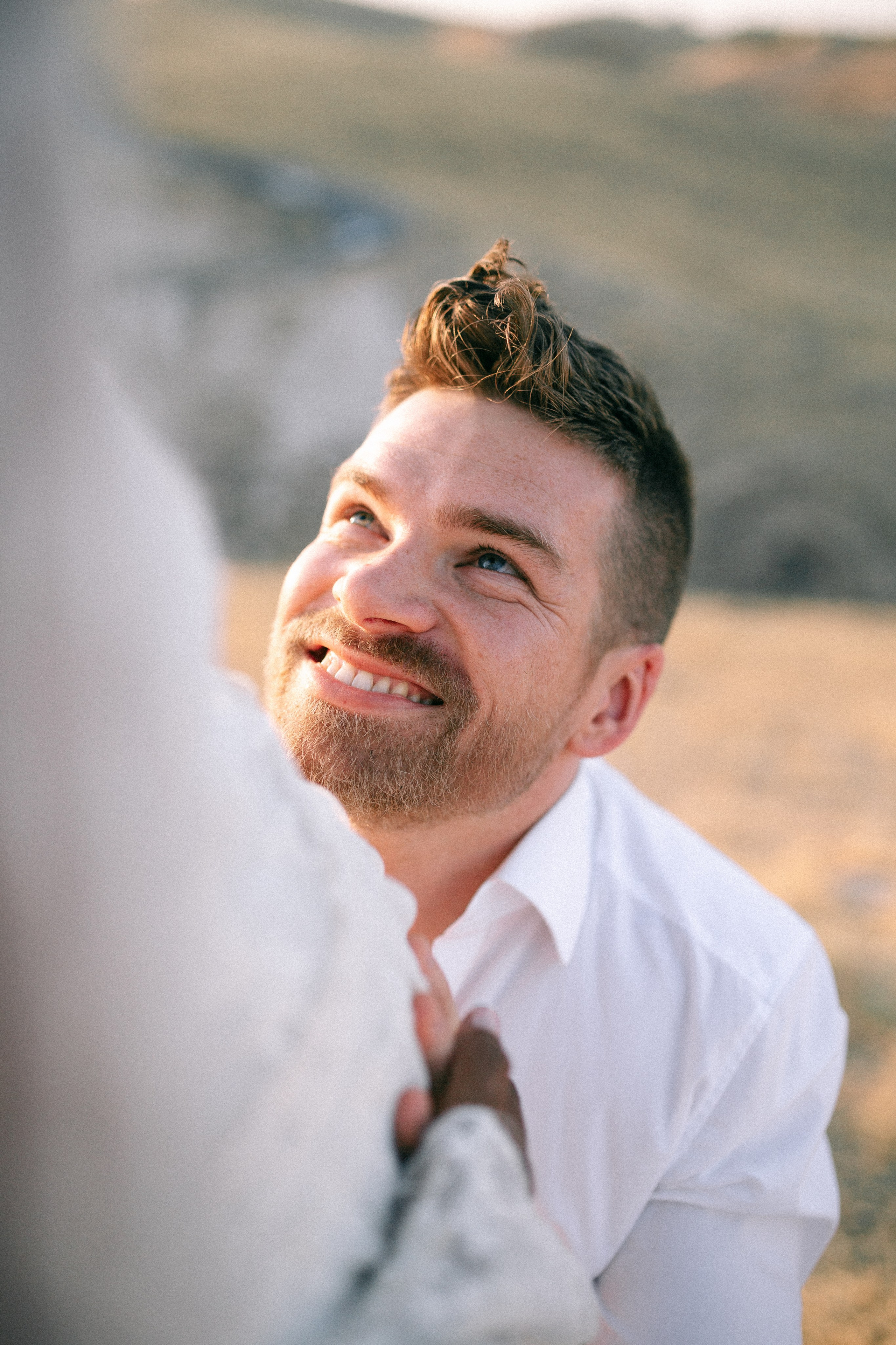 PHOTO SESSION IN THE DESERT NEAR MAALE ADUMIM. PHOTOGRAPHER IN ISRAEL