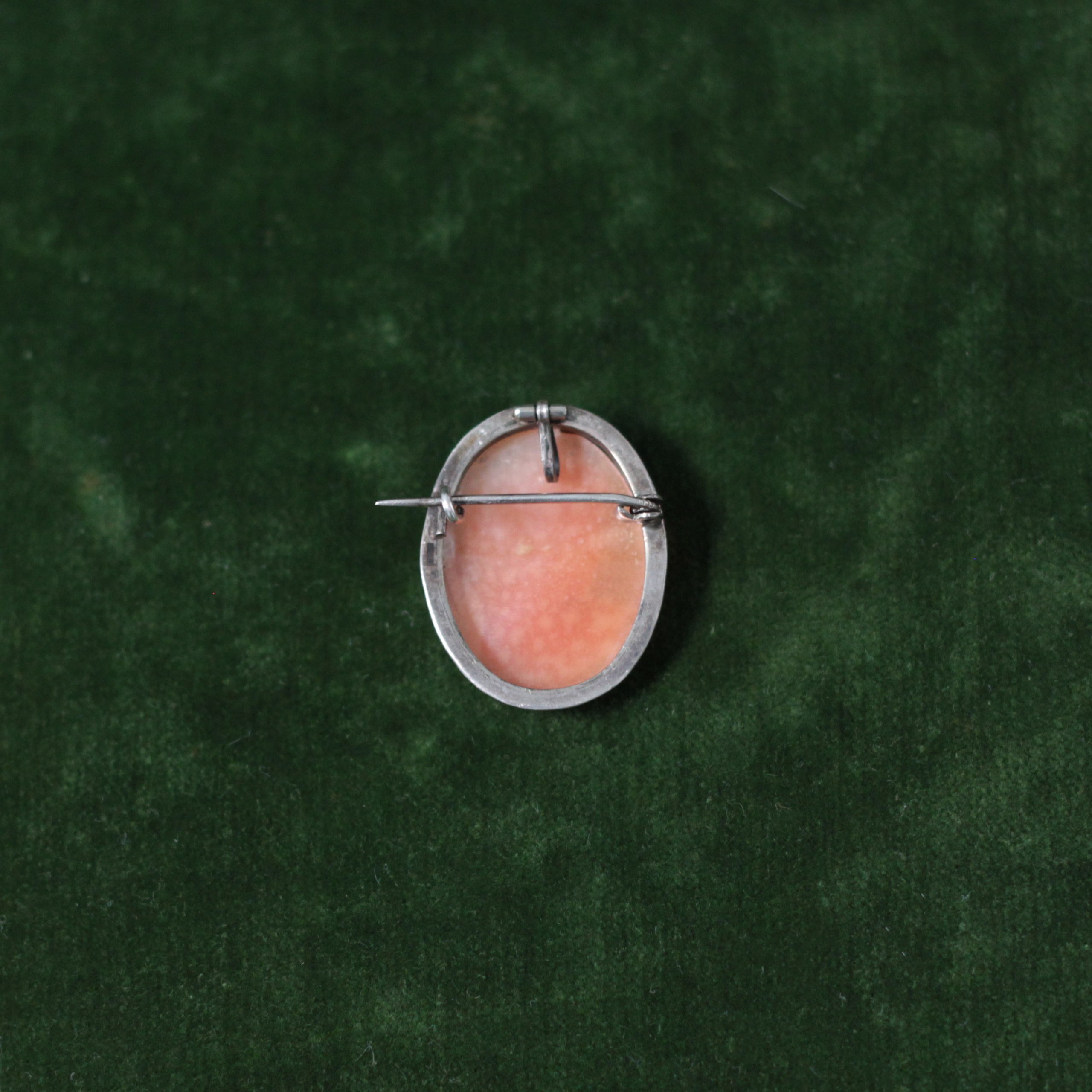 Cameowoman. Современнные и актикварные украшения в Барселоне, Москве и Санкт-Петербурге