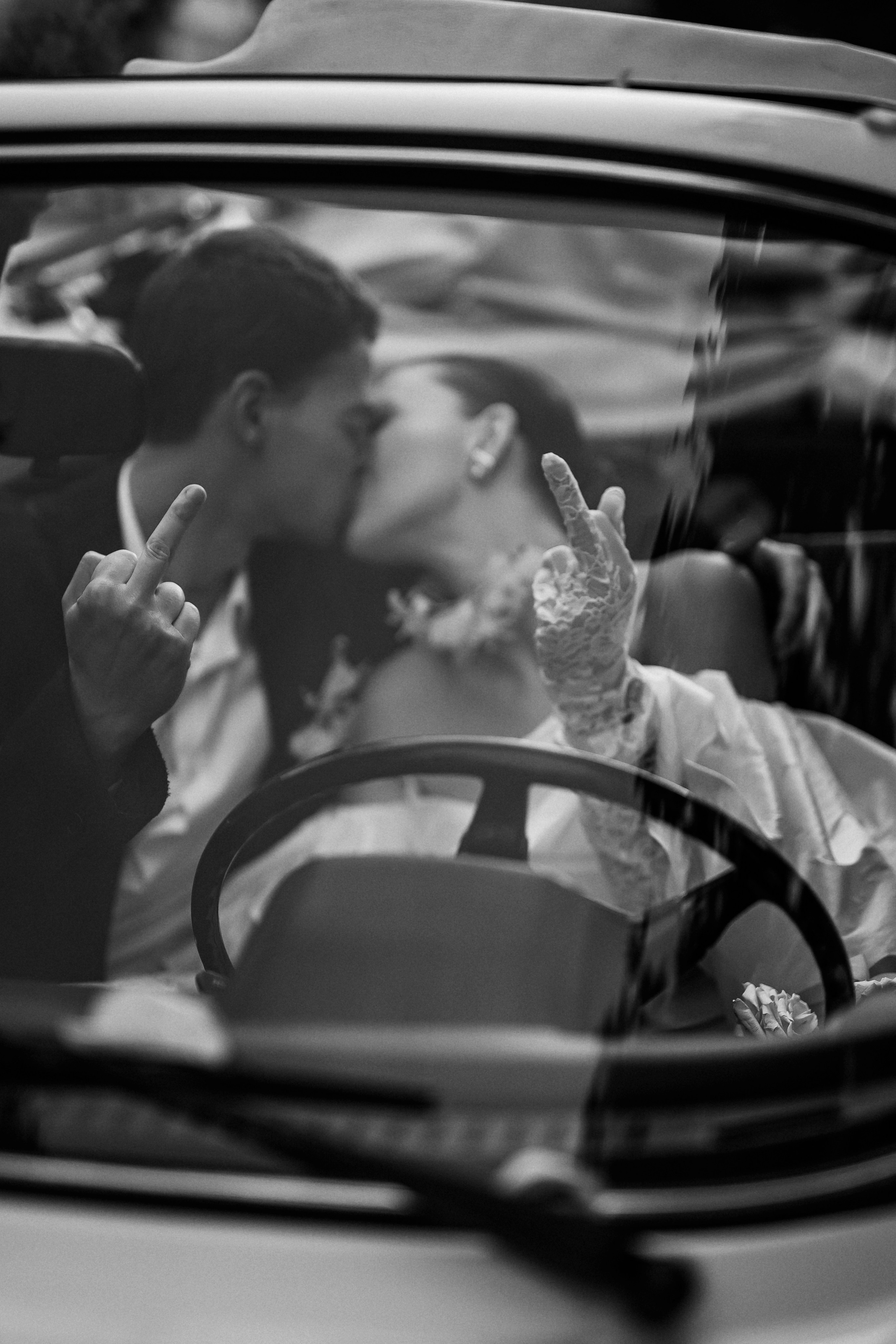 Intimate wedding in Italy / Lake Como. Wedding photographer Como Lake, Italy