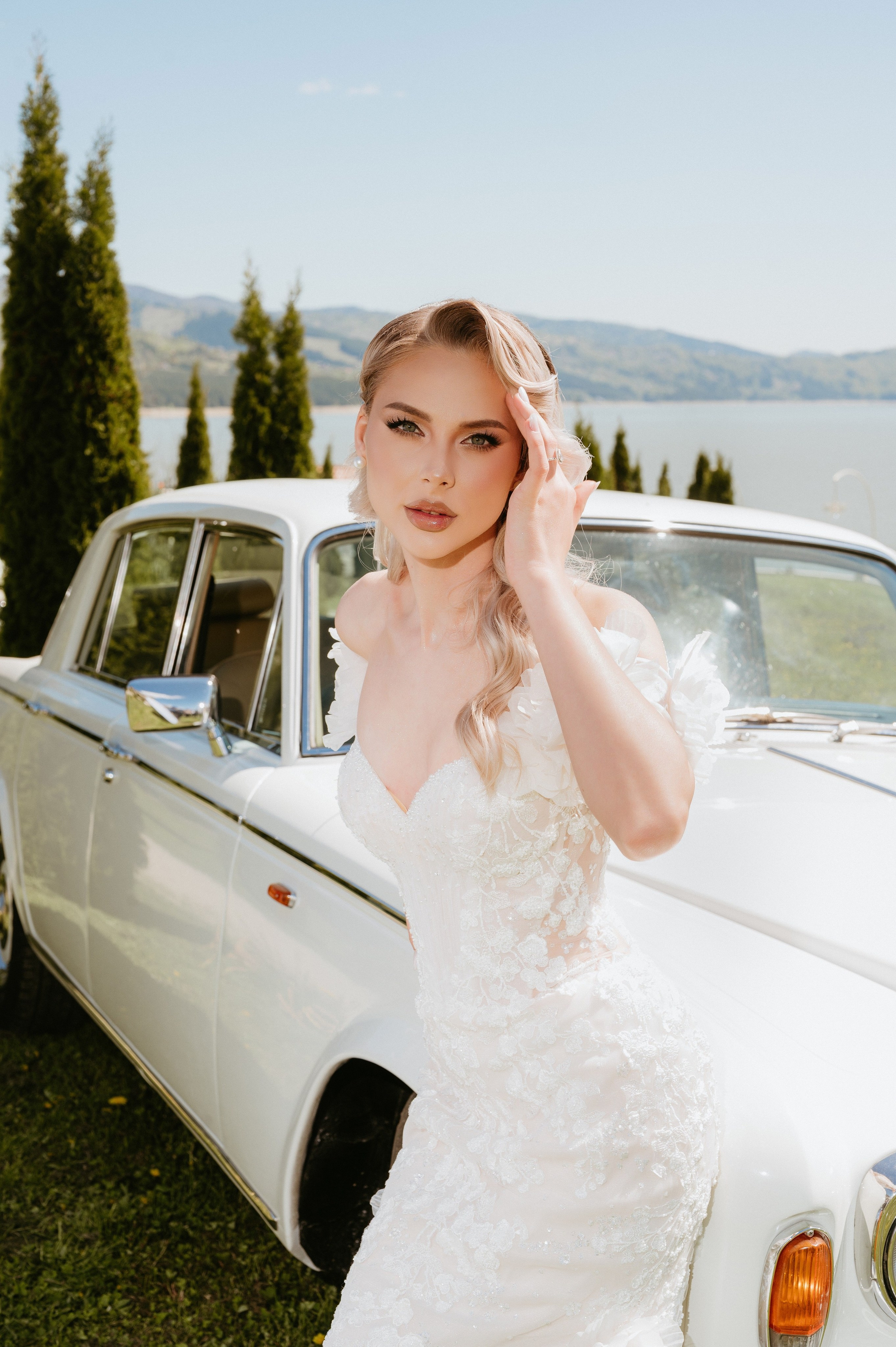 Cristina – Ședință foto bridal editorial | Valentin Melen. Valentin Melen - fotograf de nunta 🤍